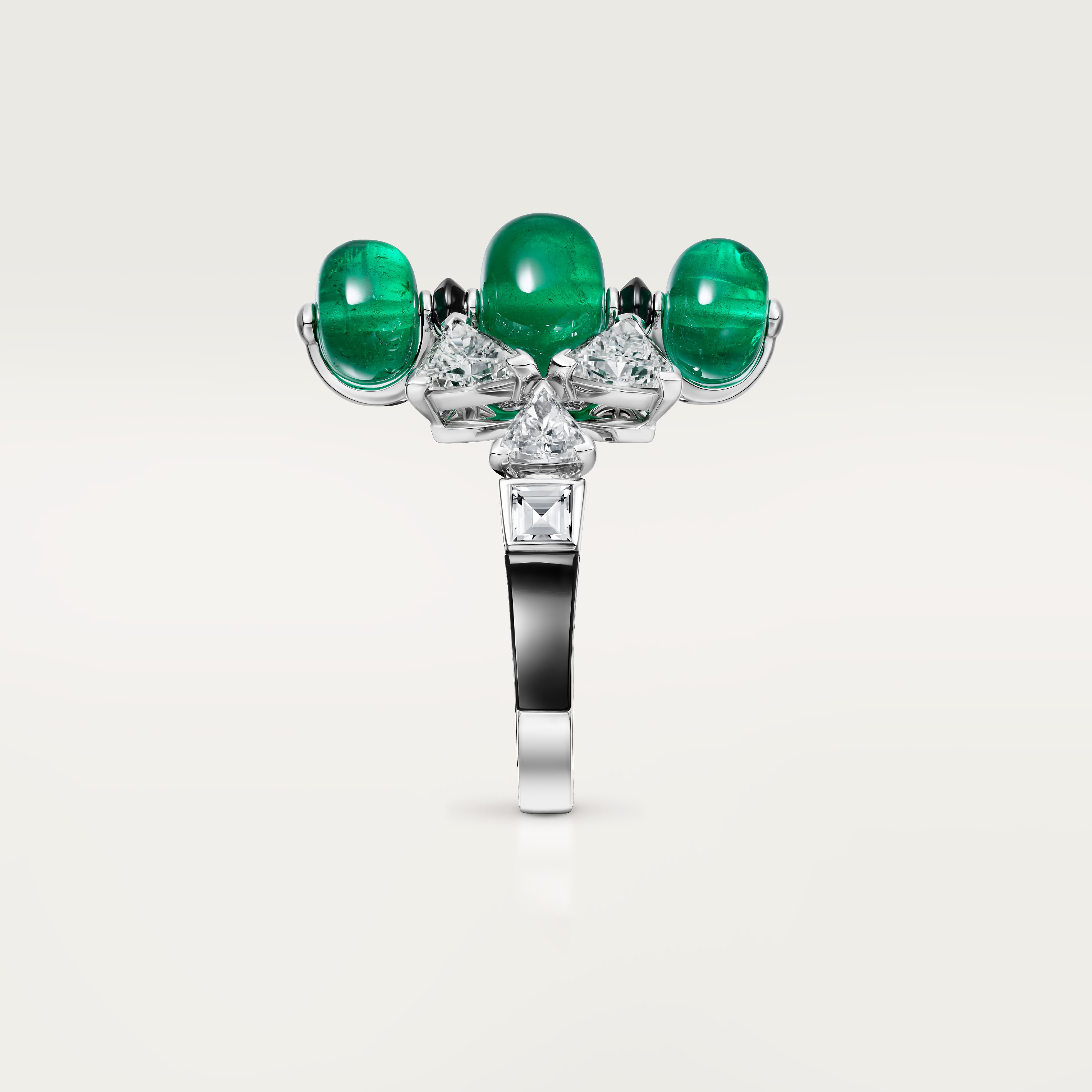 En &Eacute;quilibre ring, emerald, paved, image 5