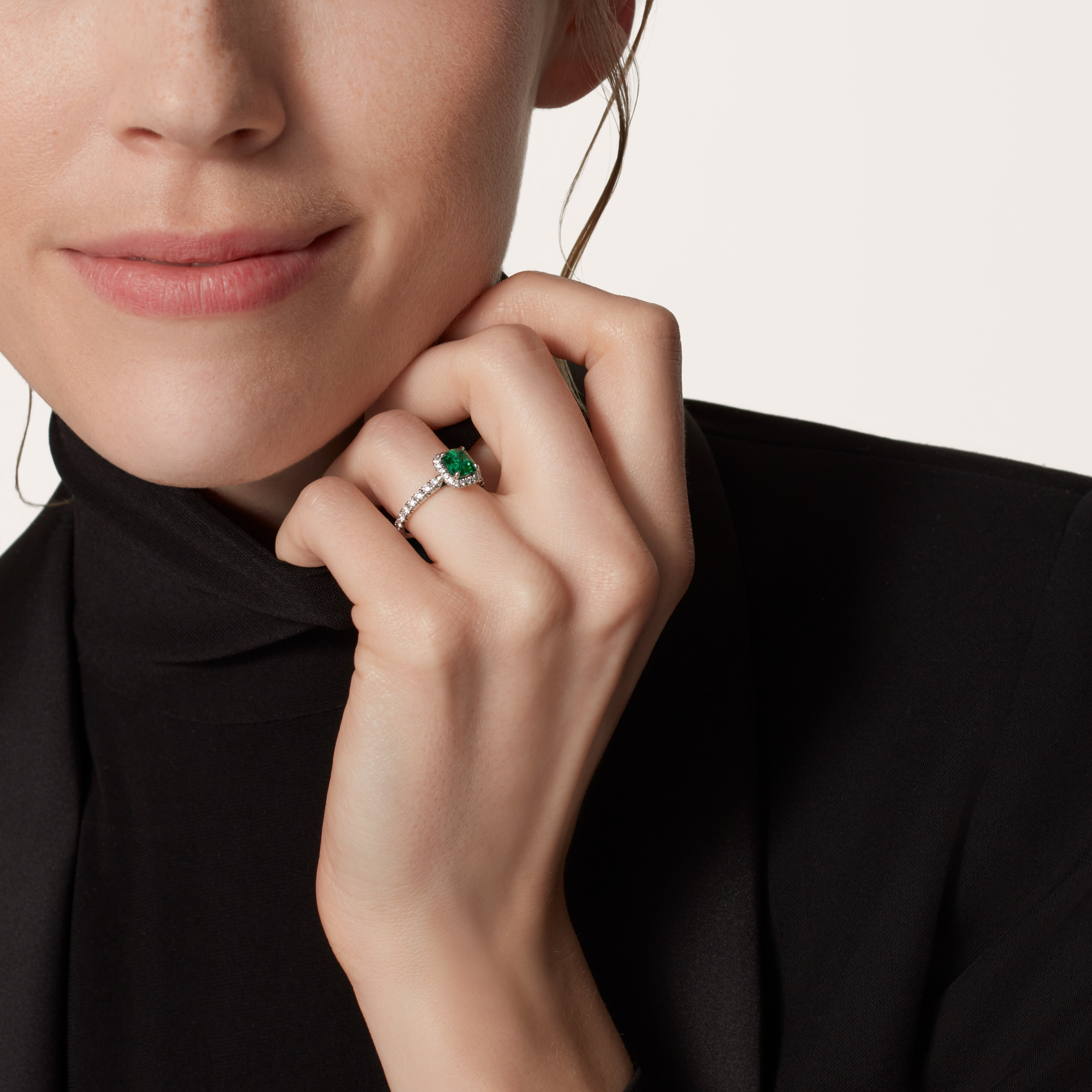 Cartier Destin&eacute;e solitaire, emerald-cut emerald, paved 