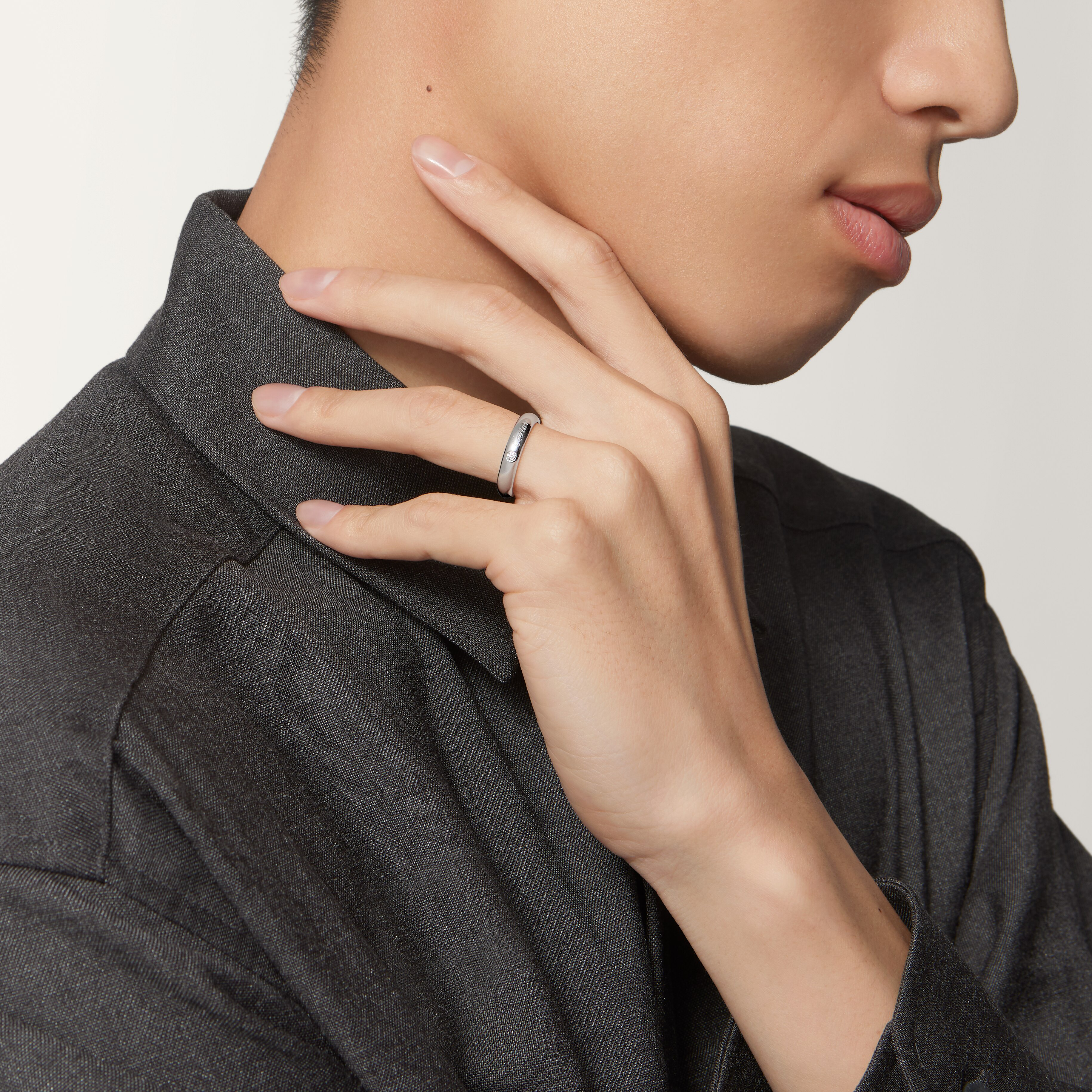 C de Cartier wedding band, 4 mm width, 1 diamond