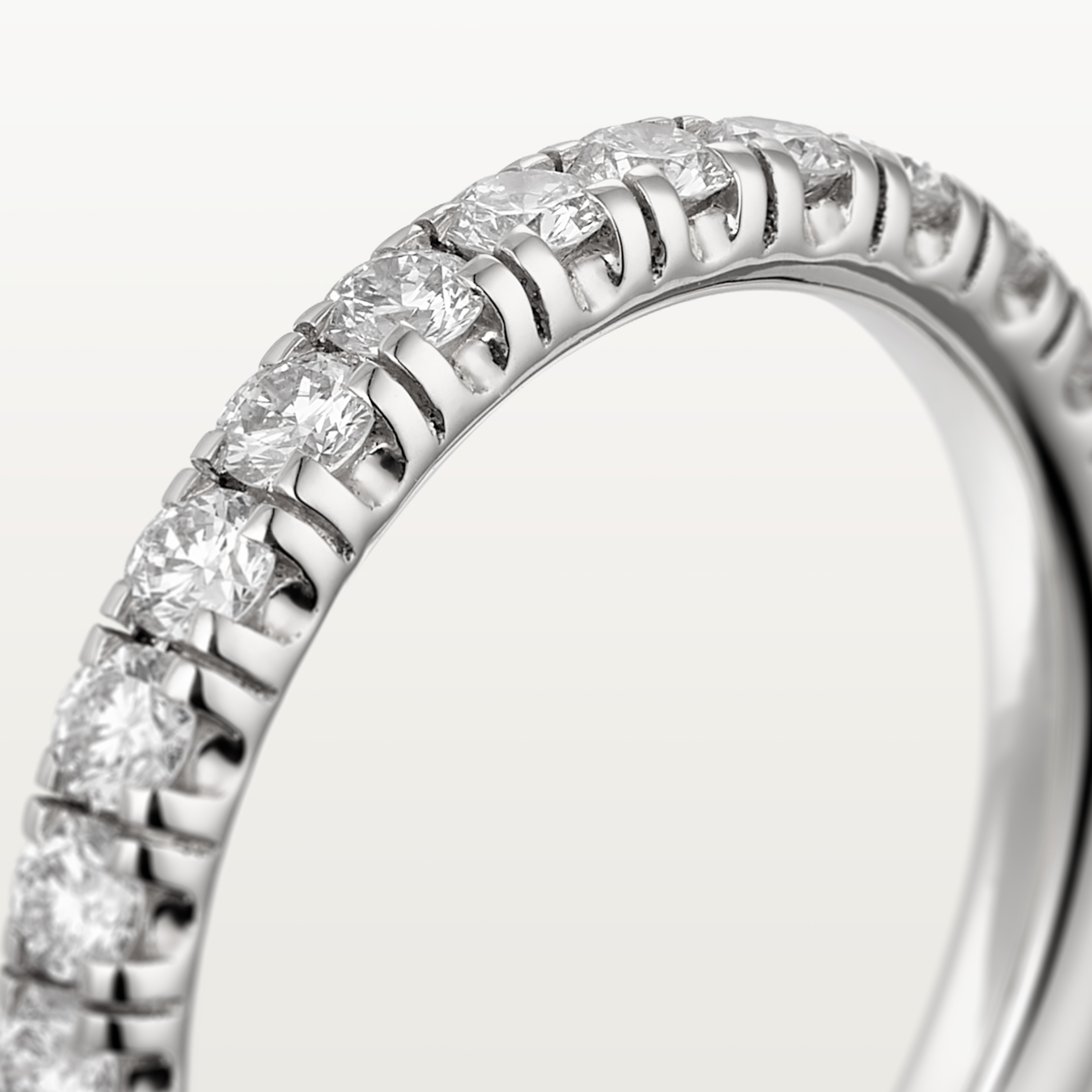 Etincelle de Cartier wedding band, 2.6 mm width, semi-paved
