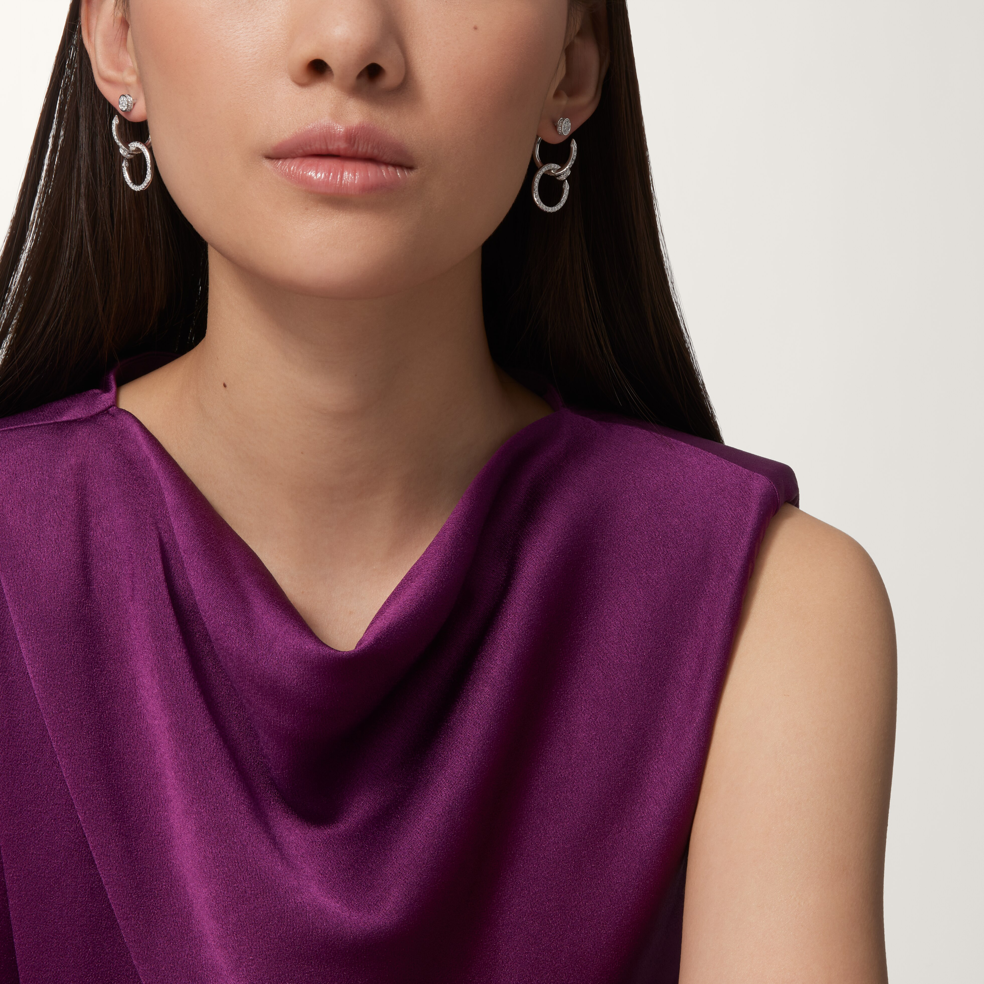 Juste un Clou earrings, double, paved