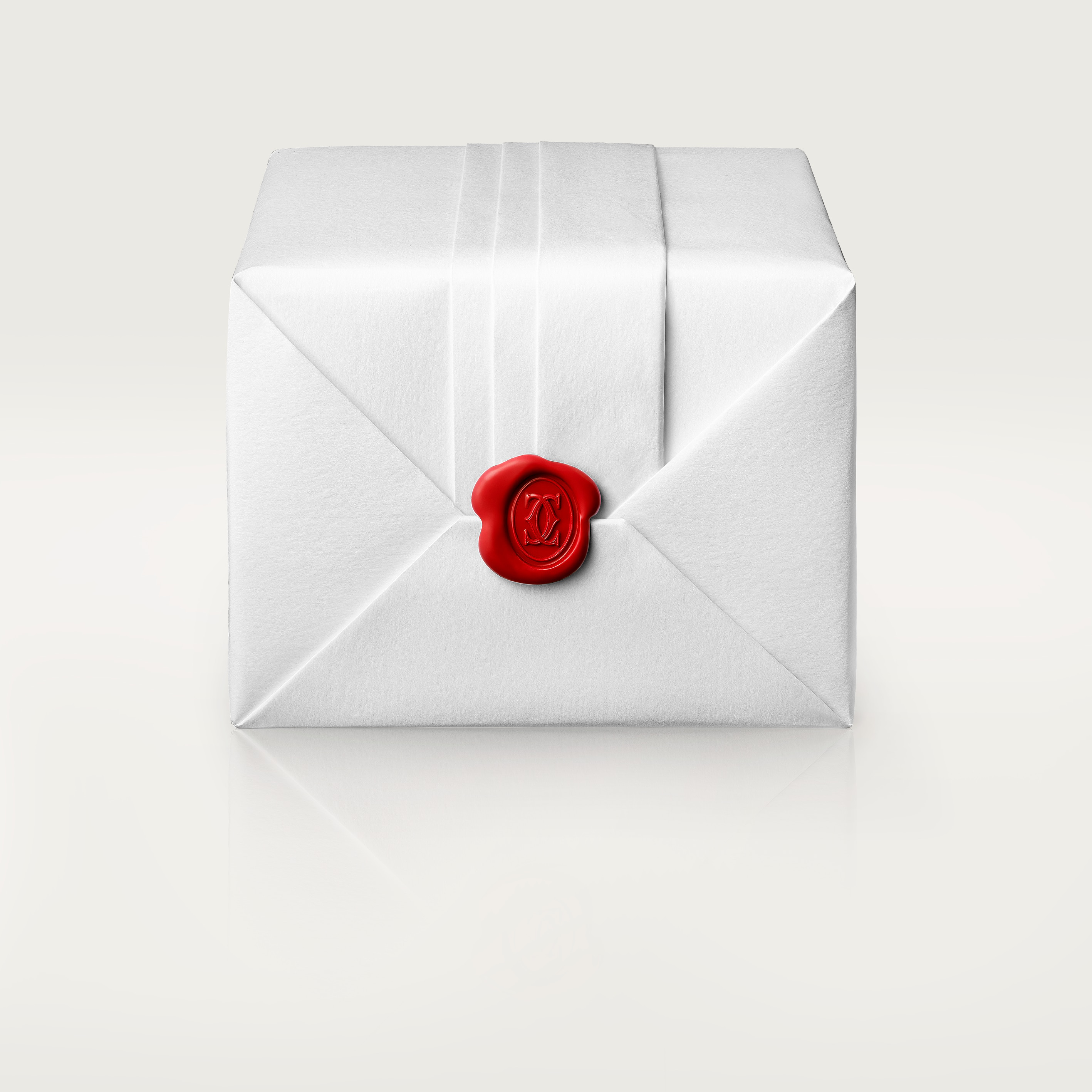 Cartier Destin&eacute;e stud earrings, 2 oval-cut diamonds, paved, image 6