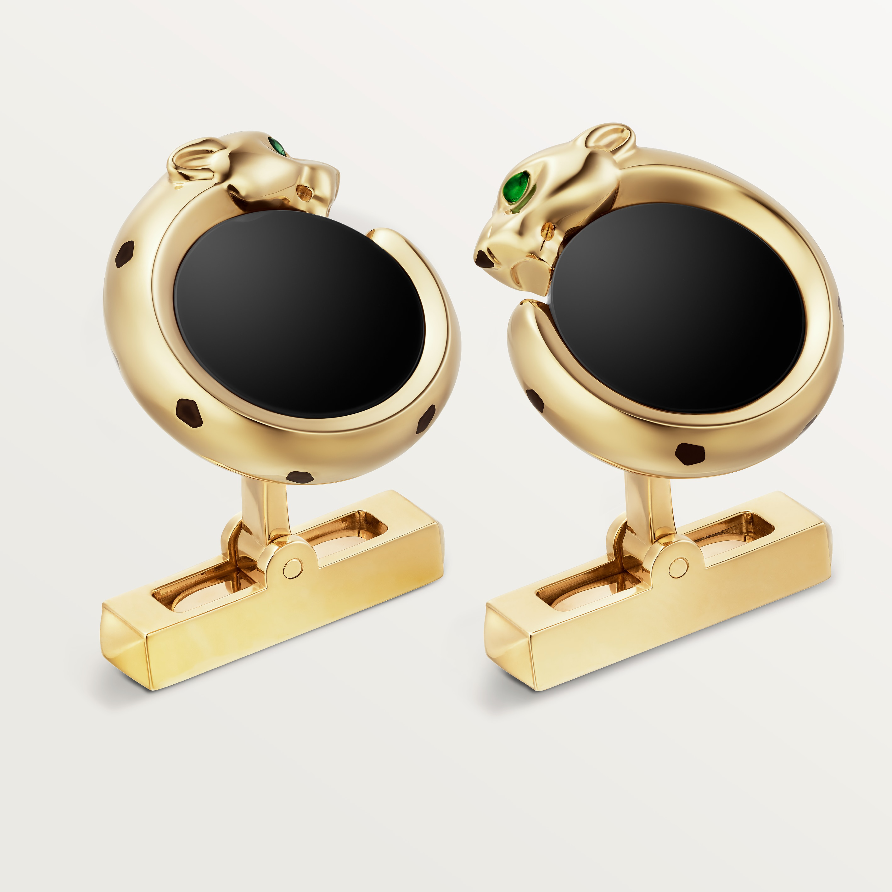 Panth&egrave;re de Cartier cufflinks