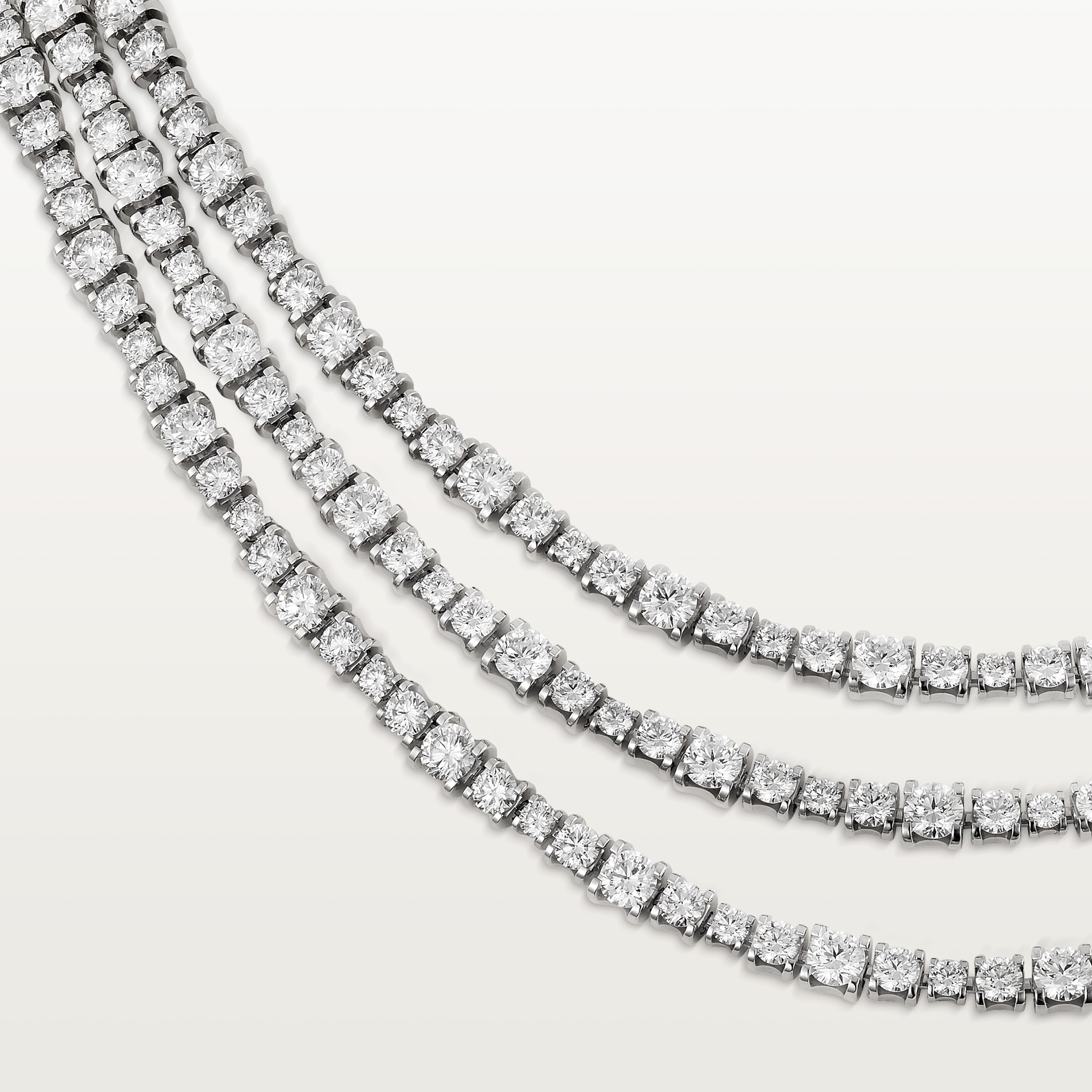 Lignes Essentielles necklace, brilliant-cut diamonds
