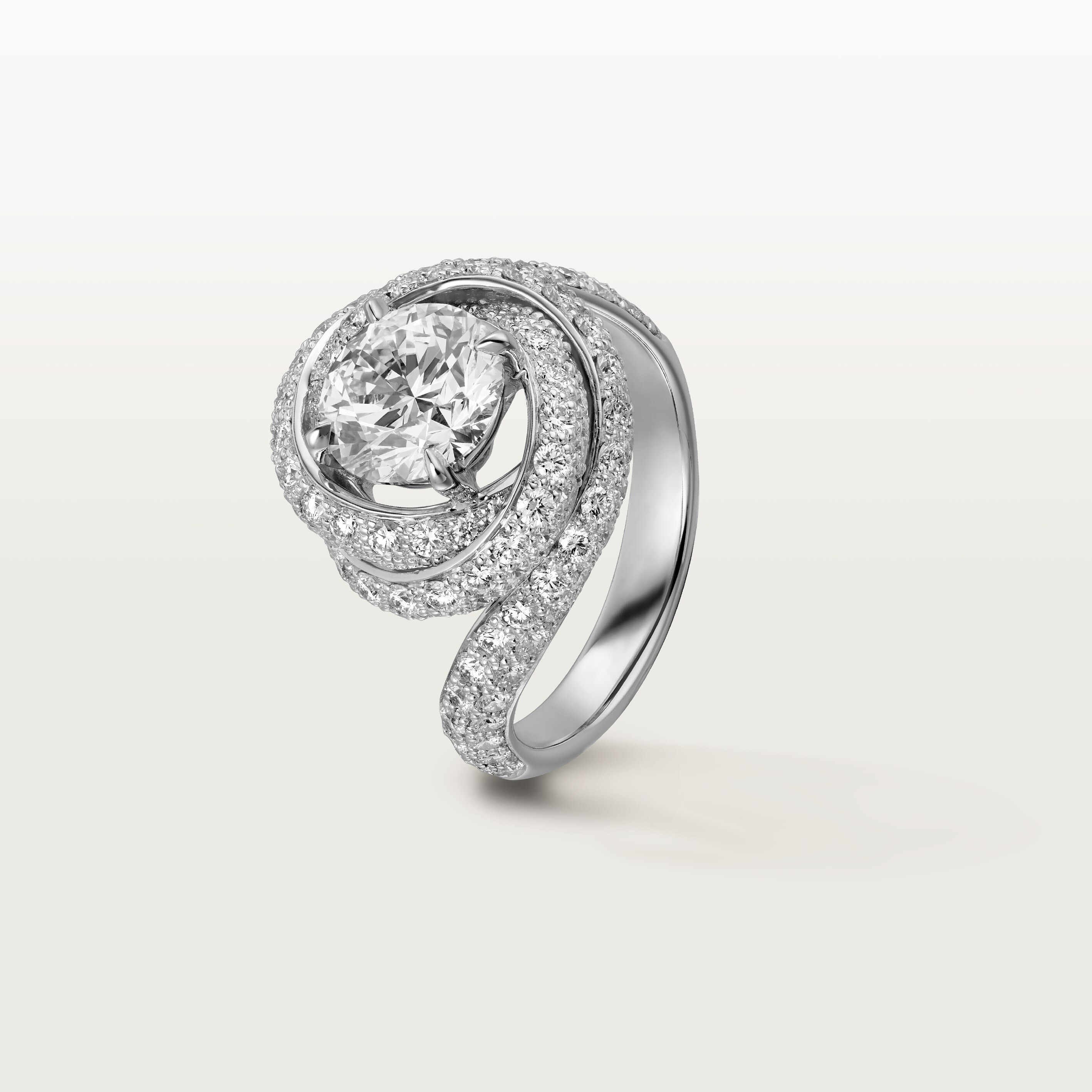 Trinity Ruban solitaire, brilliant-cut diamond, paved 
