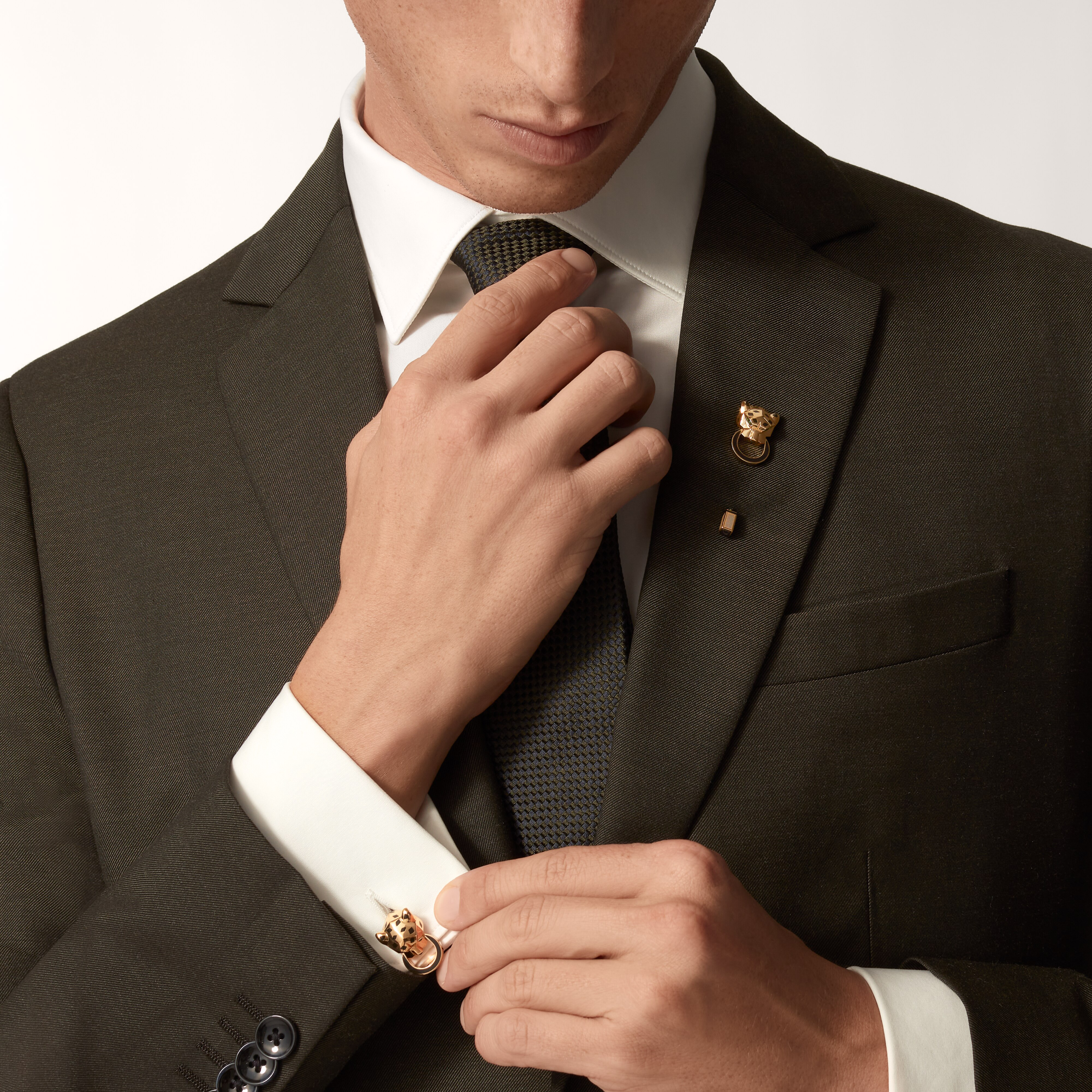 Panth&egrave;re de Cartier cufflinks