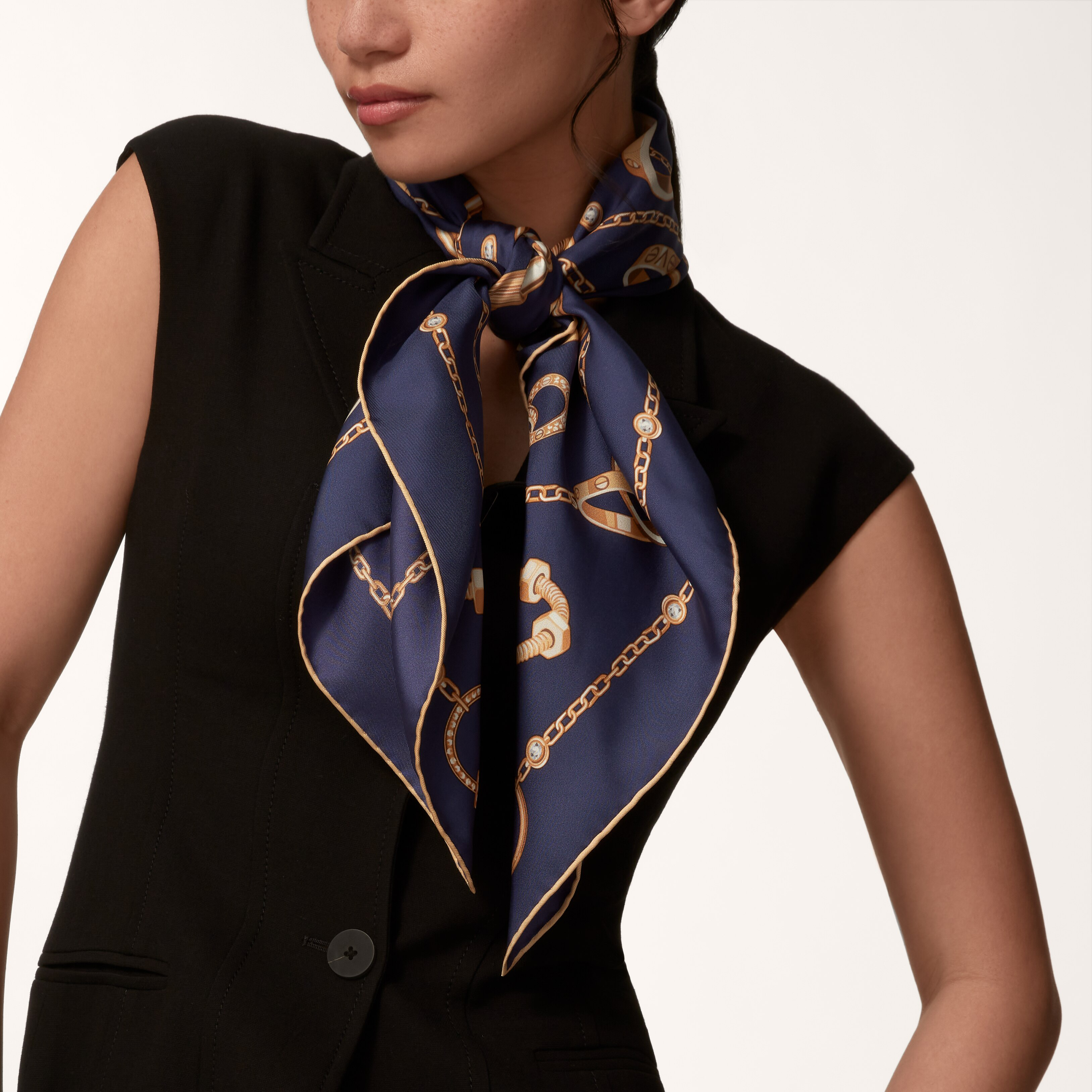 90 scarf, Precious Mundanity