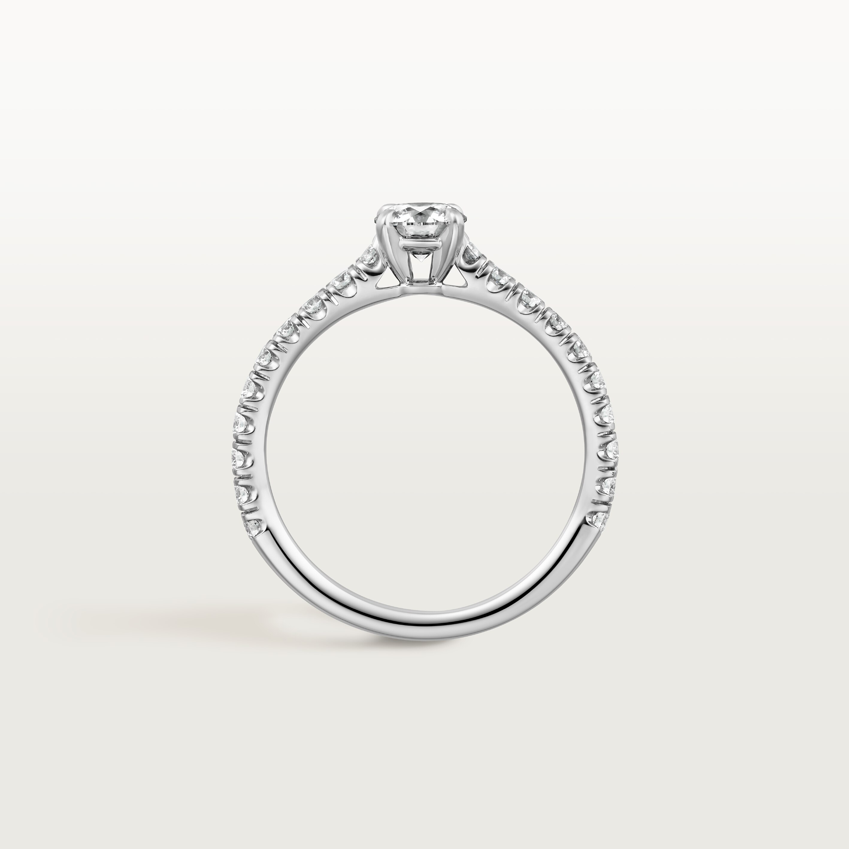 1895 solitaire, brilliant-cut diamond, paved 