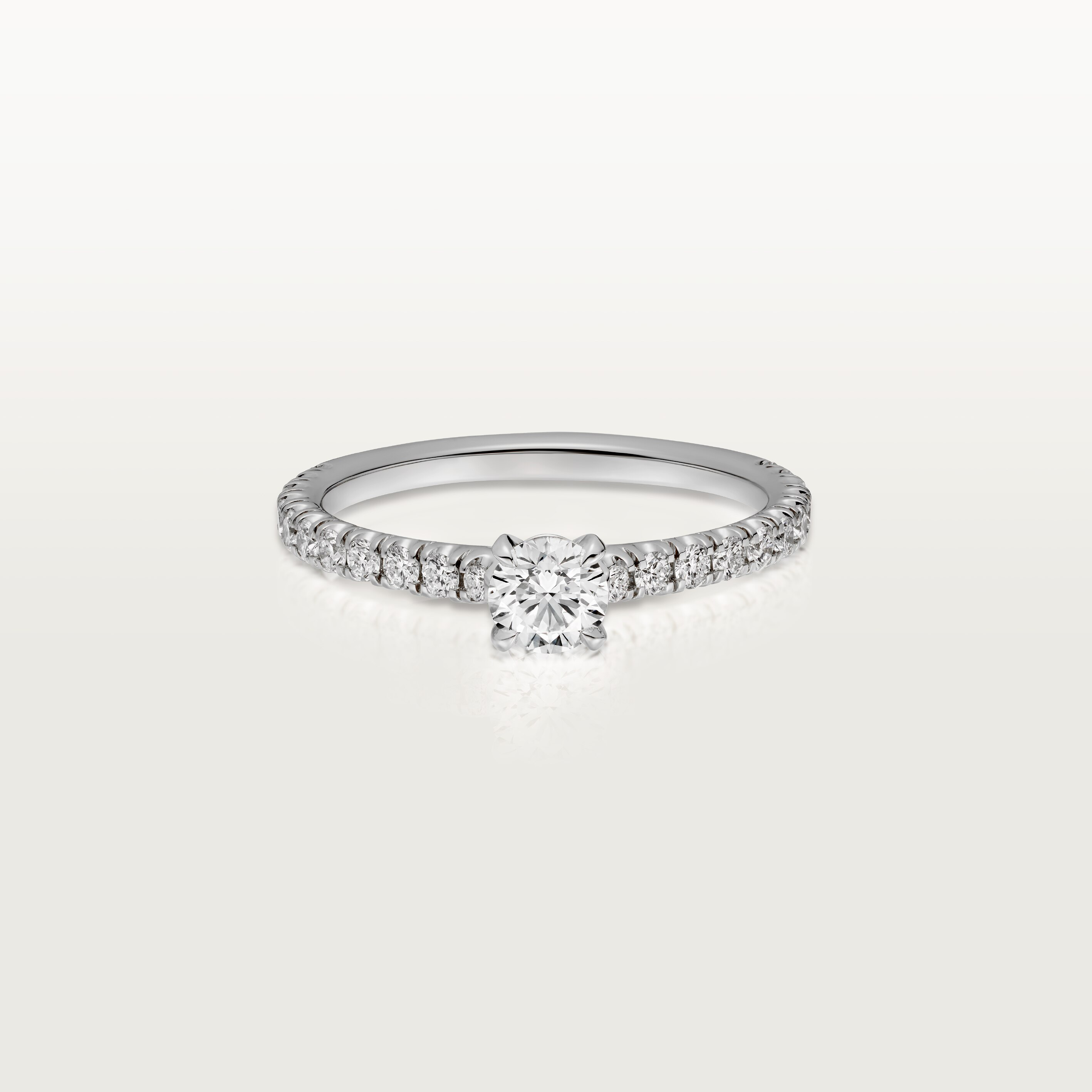 1895 solitaire, brilliant-cut diamond, paved 