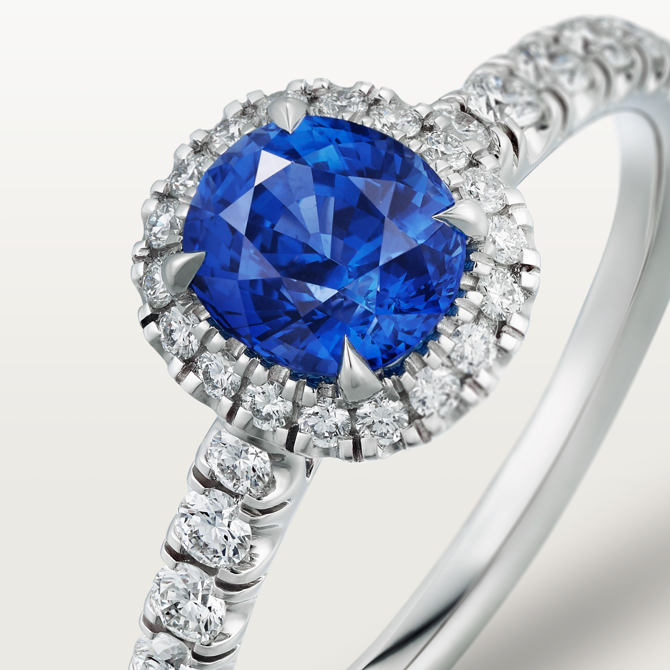 Cartier Destin&eacute;e solitaire, oval-cut sapphire, paved , image 6