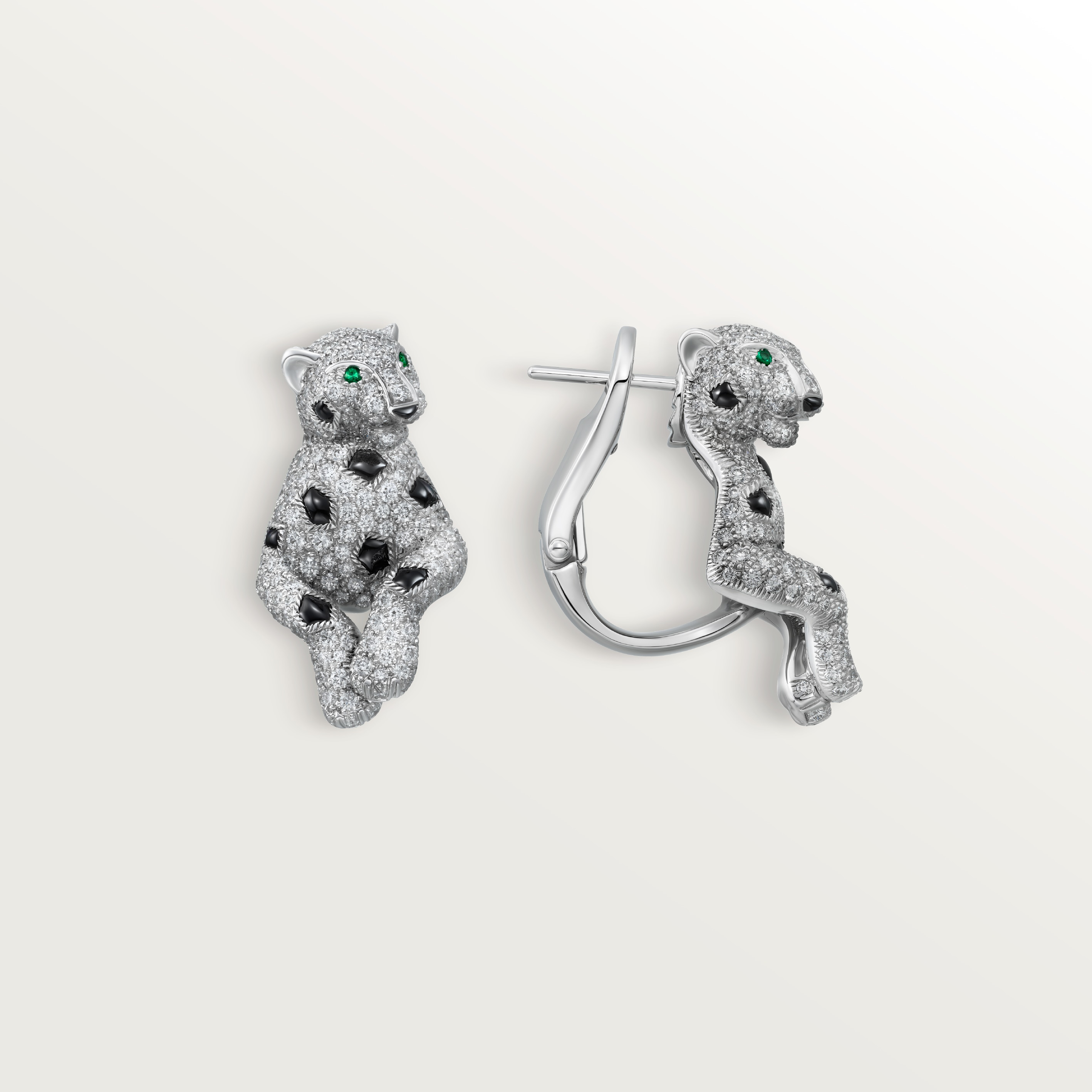 Panth&egrave;re de Cartier earrings, paved