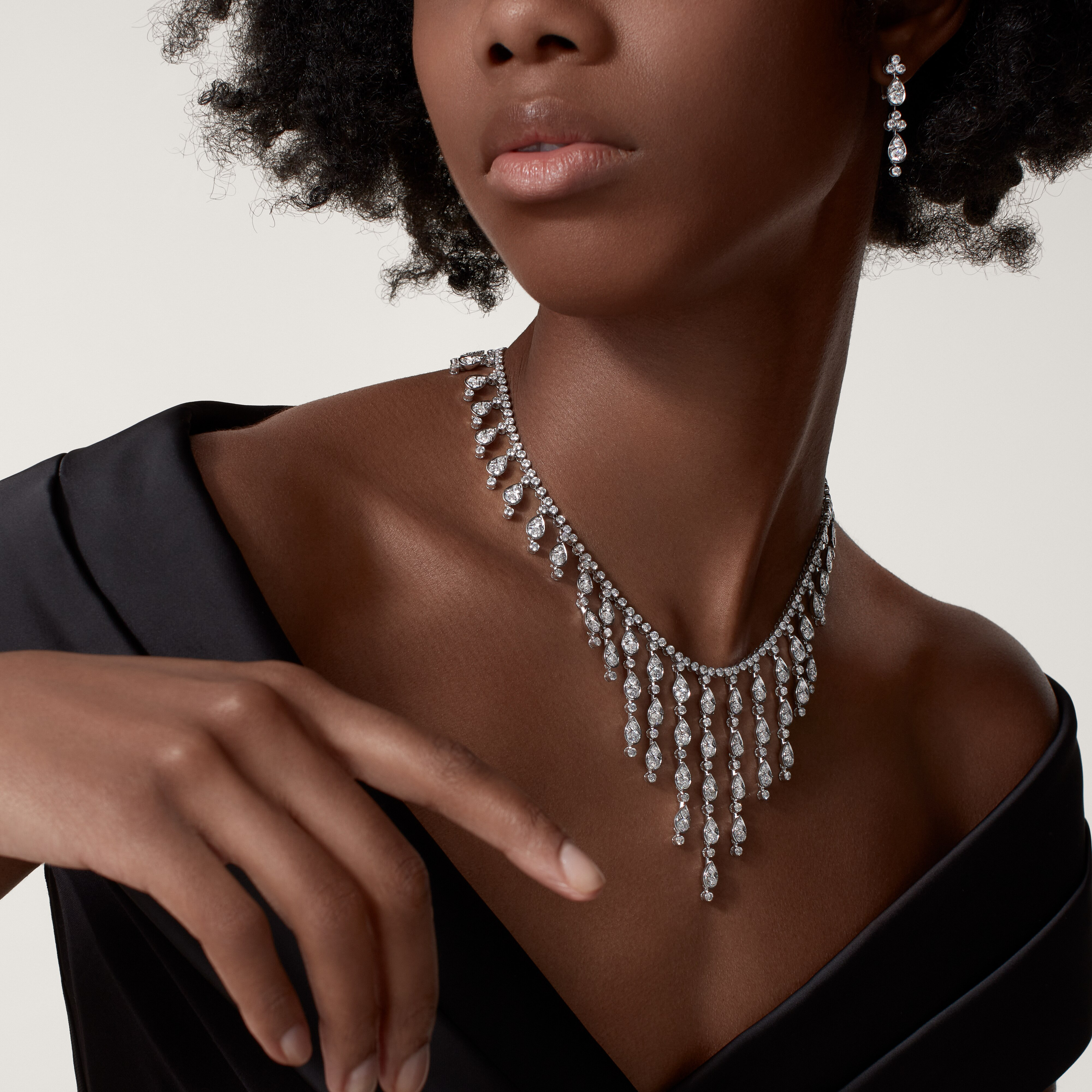 Pluie de Cartier earrings, diamonds, image 7