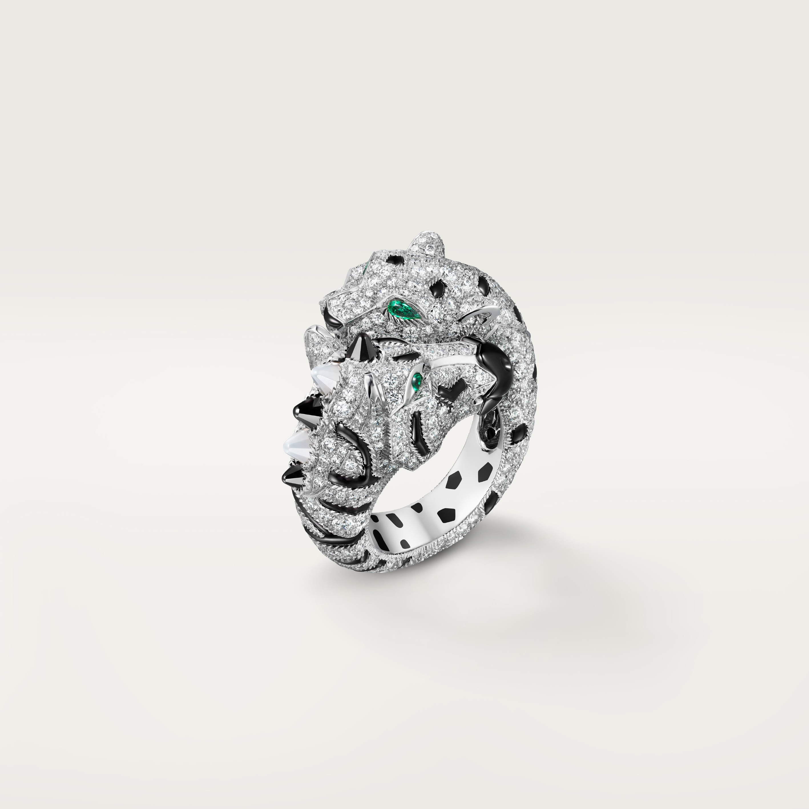 Indomptables de Cartier ring, paved