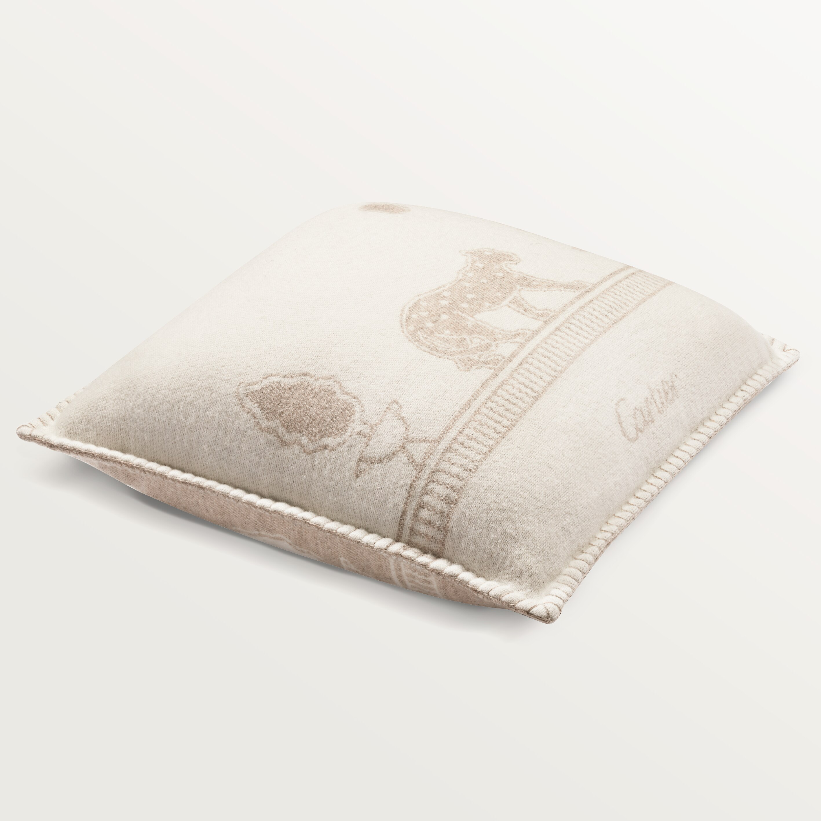 Panth&egrave;re de Cartier cushion