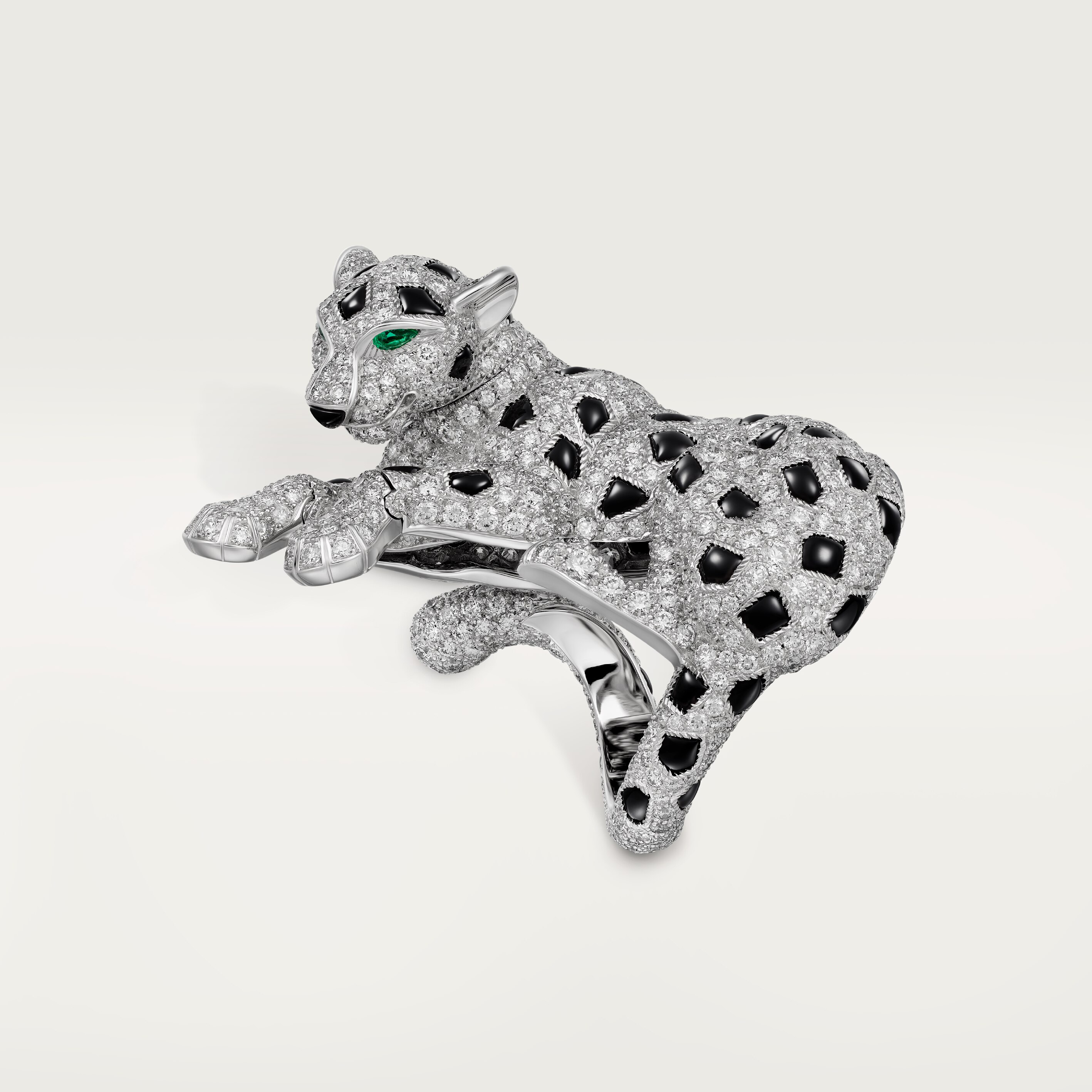 Panth&egrave;re de Cartier ring, paved, image 9