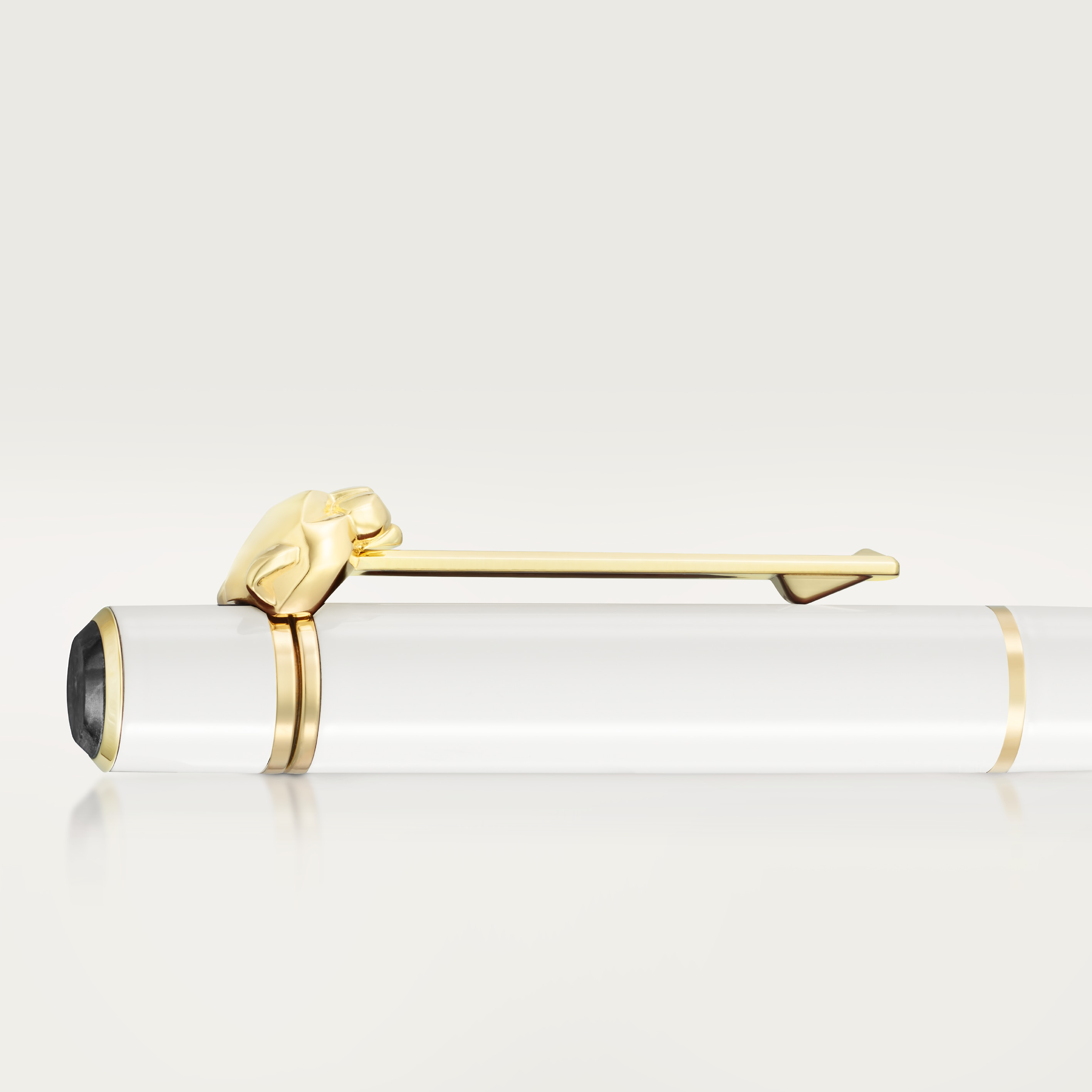 Panth&egrave;re de Cartier ballpoint pen