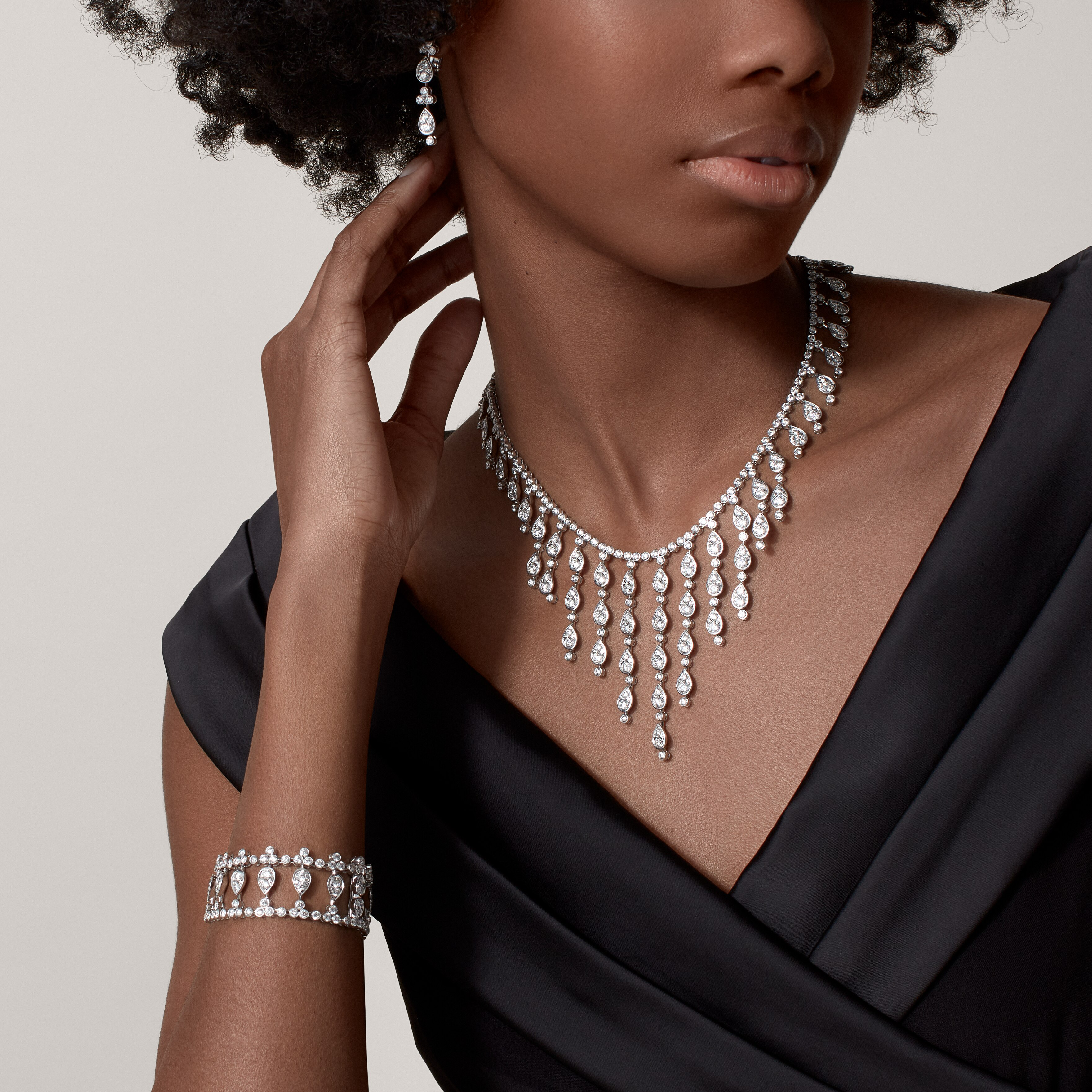 Pluie de Cartier earrings, diamonds, image 9