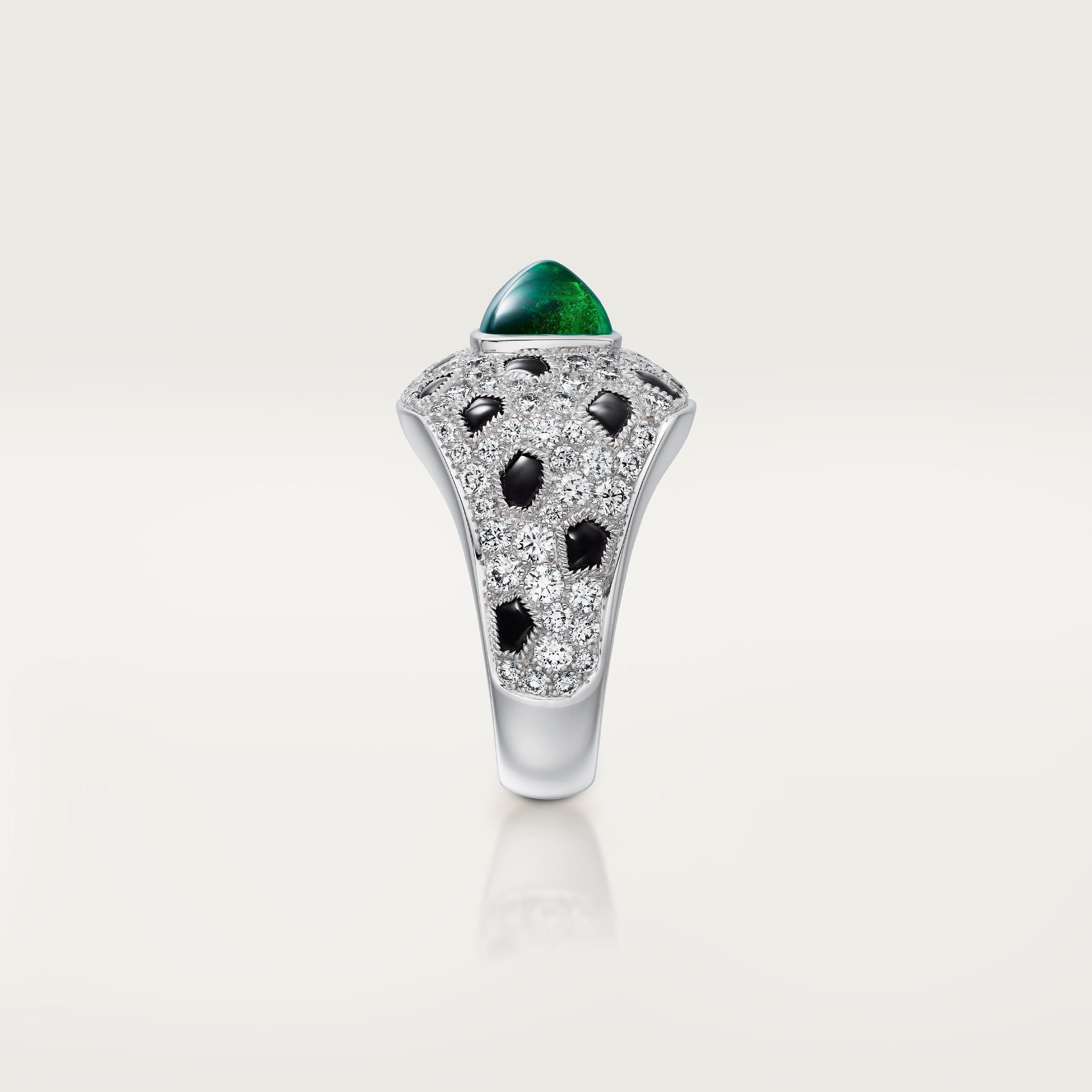 Panth&egrave;re de Cartier ring, sugarloaf-cut emerald, small model, paved , image 6