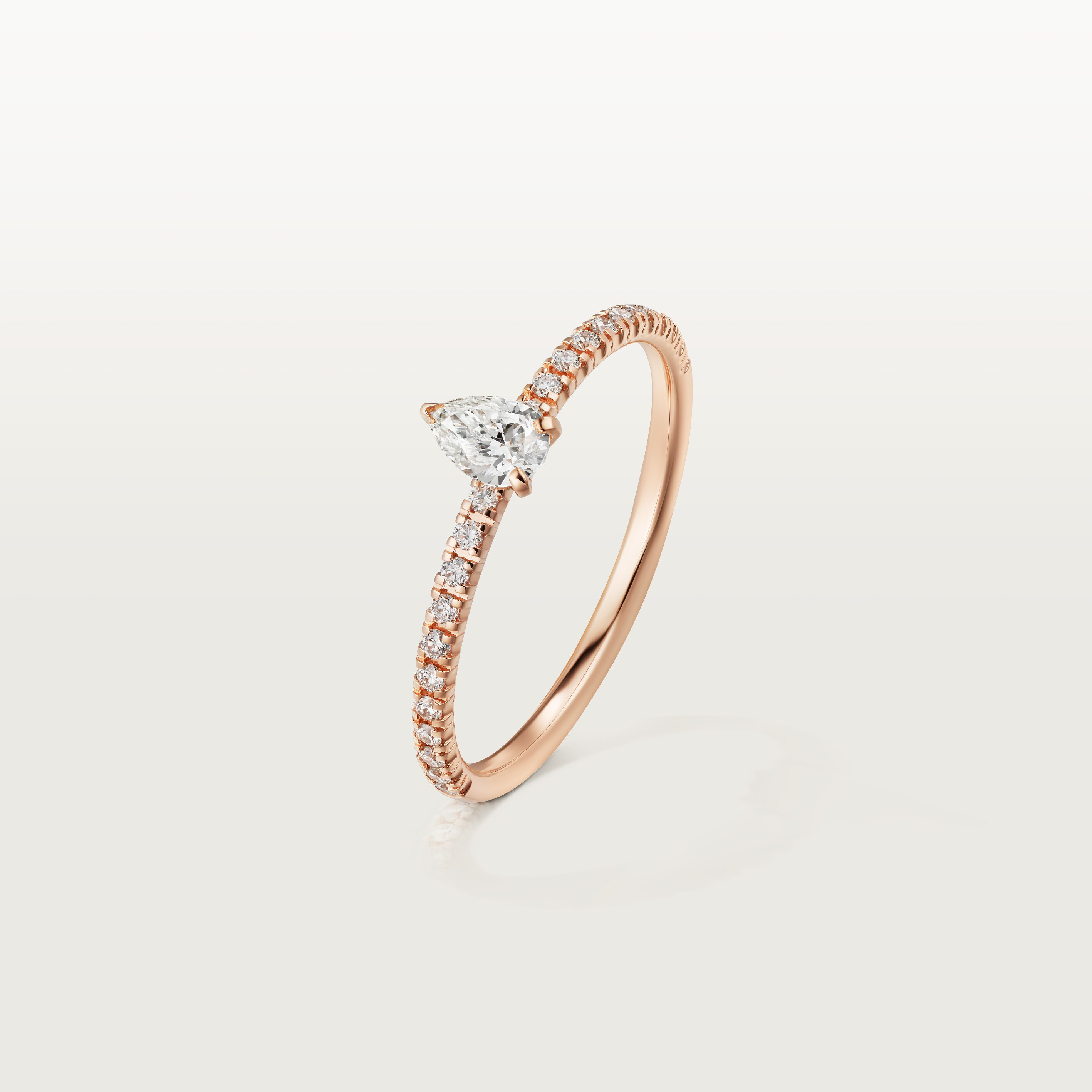 Etincelle de Cartier ring, pear-shaped diamond, paved