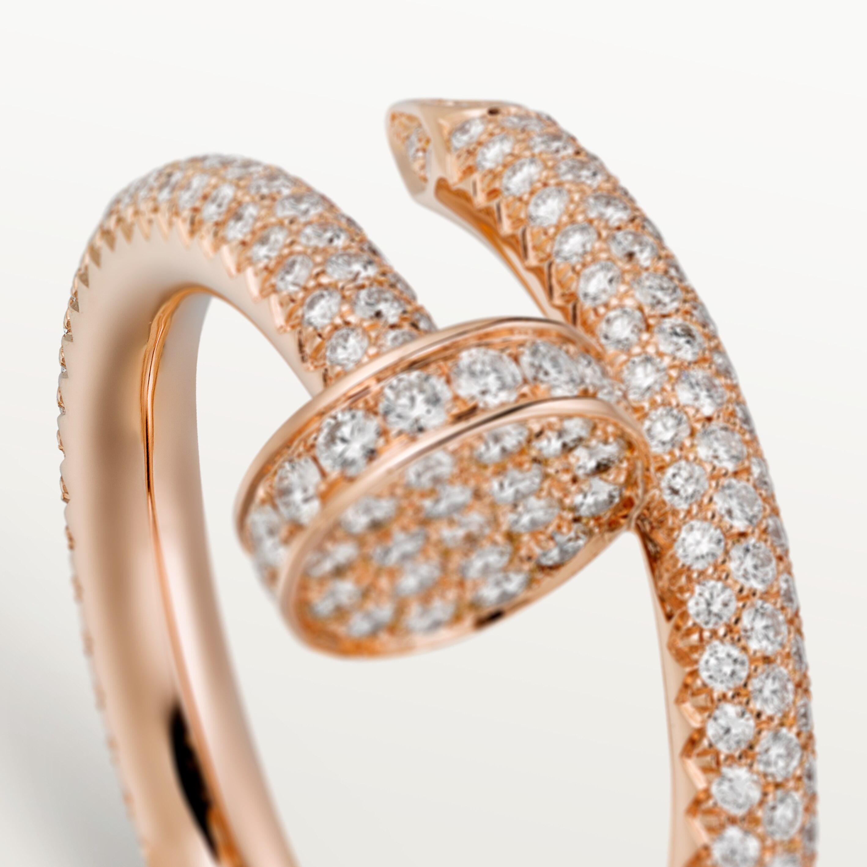 Juste un Clou ring, classic model, paved