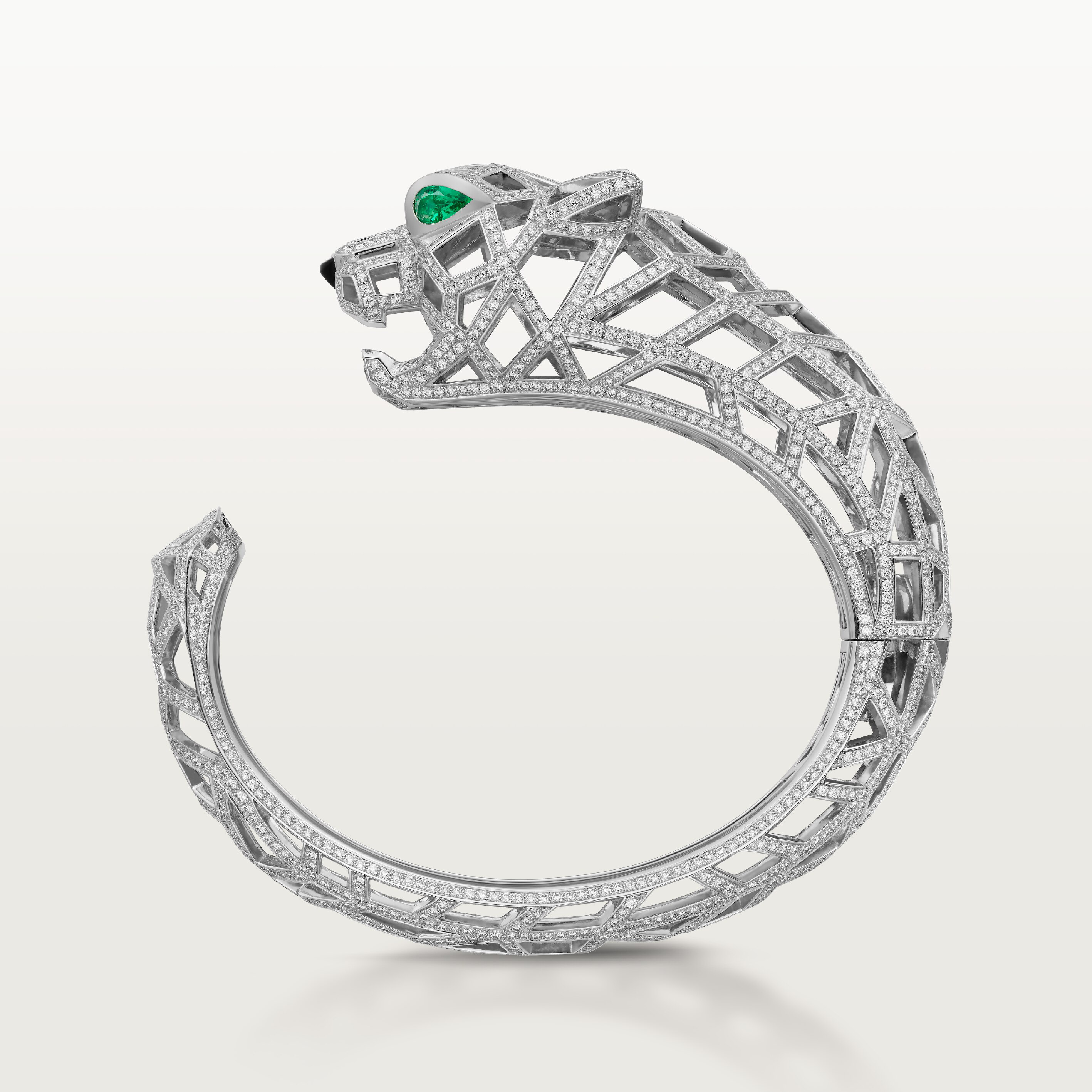 Panth&egrave;re de Cartier bracelet, paved 