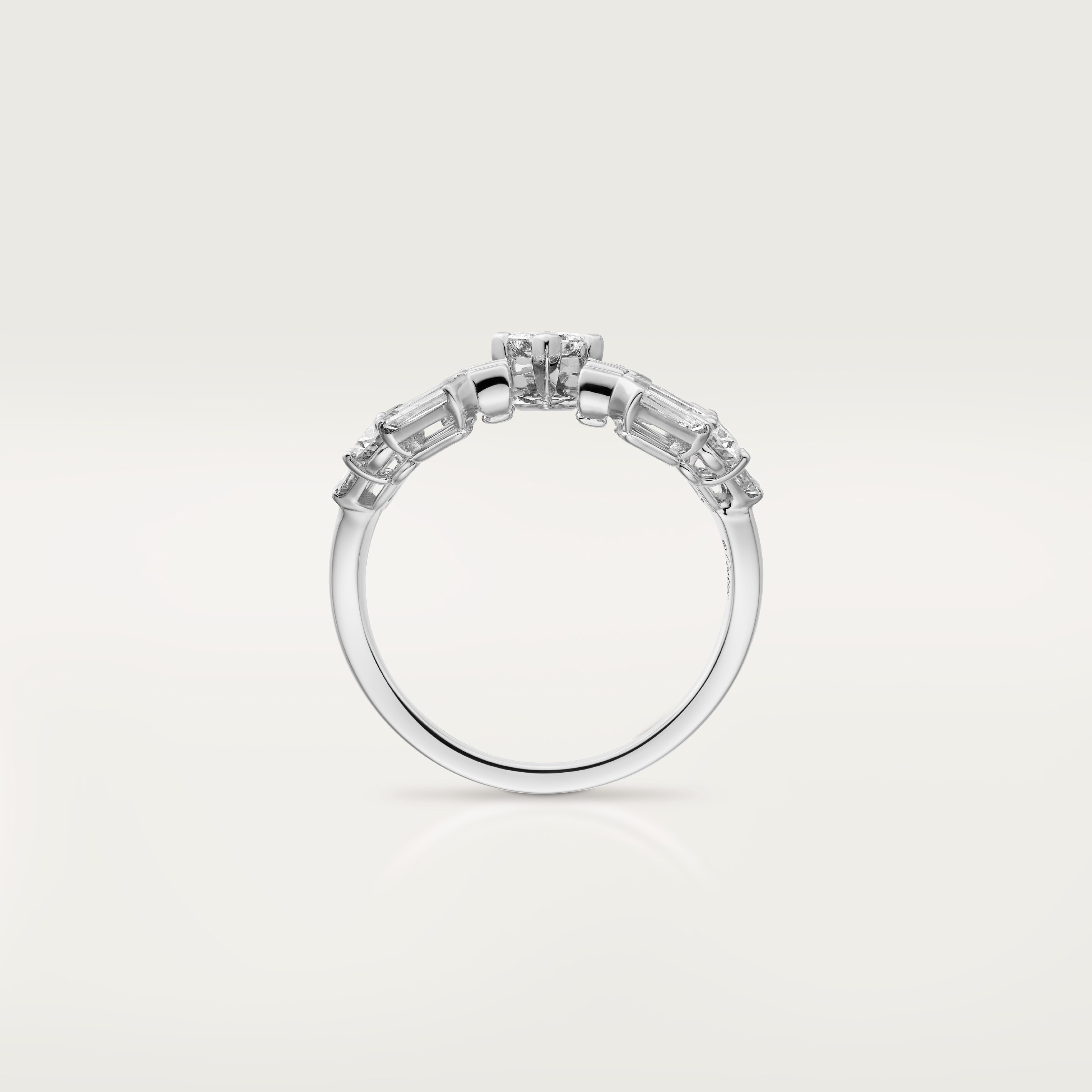 Reflection de Cartier ring, diamonds