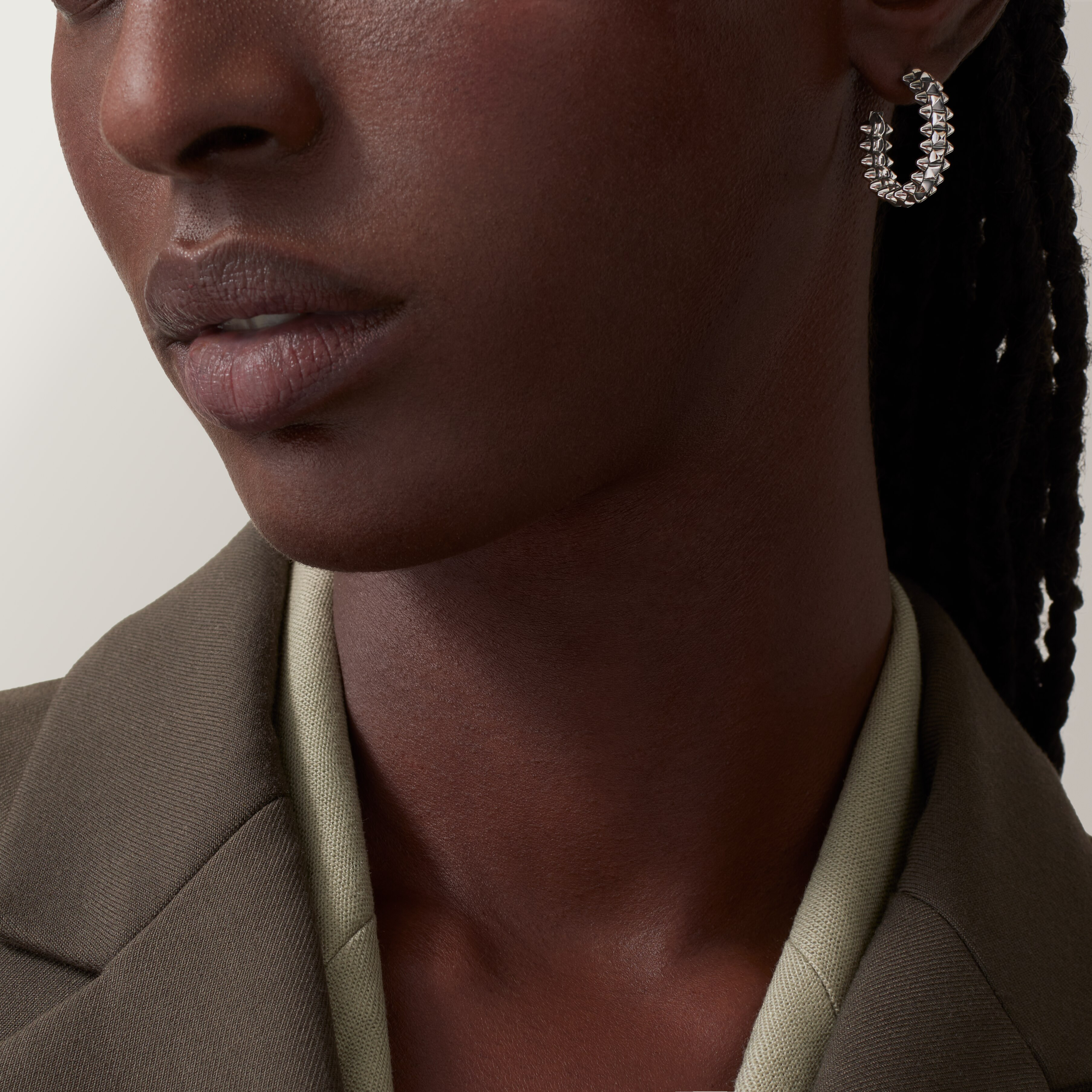 Clash de Cartier hoop earrings, small model 