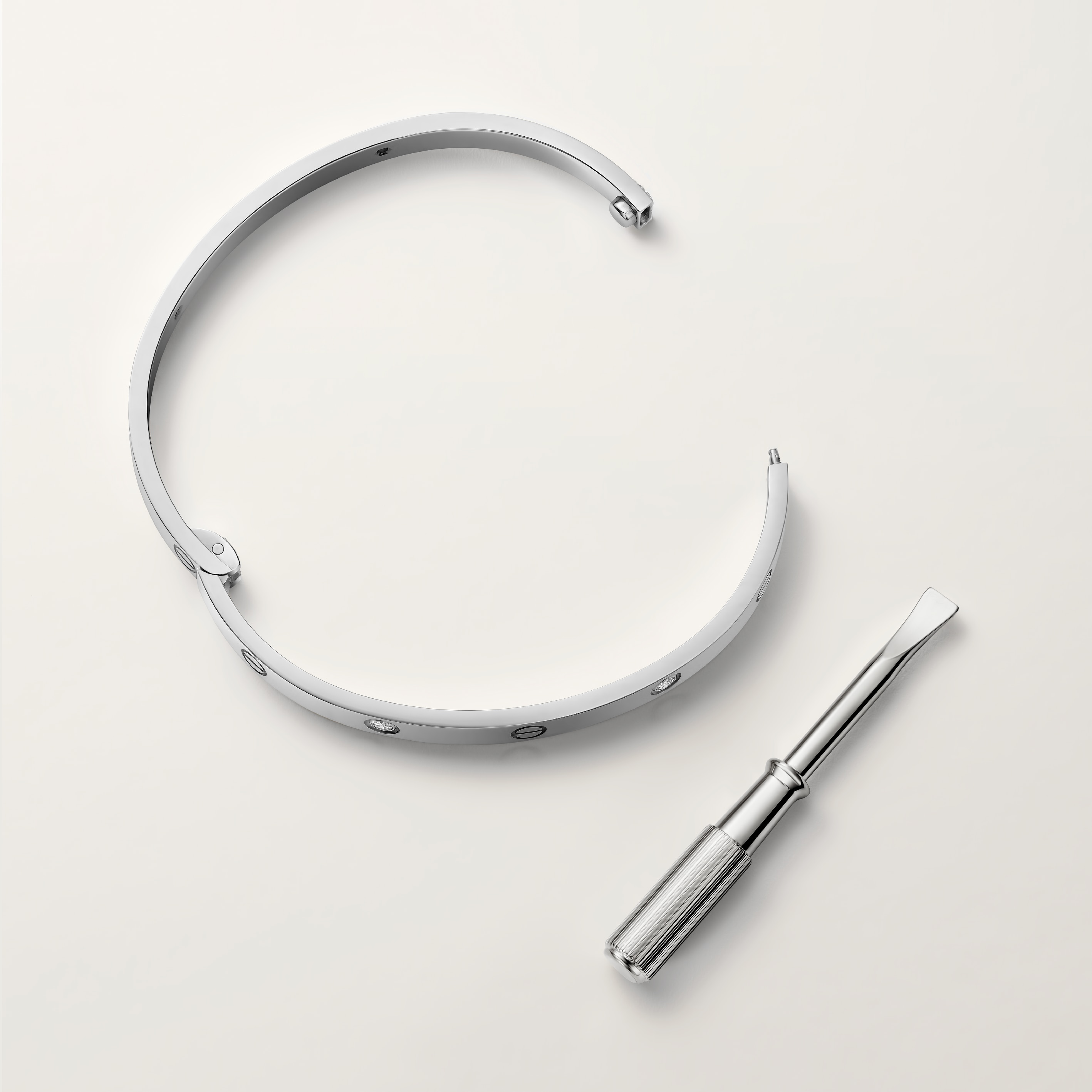 #LOVE# bracelet, medium model, 4 diamonds, image 6