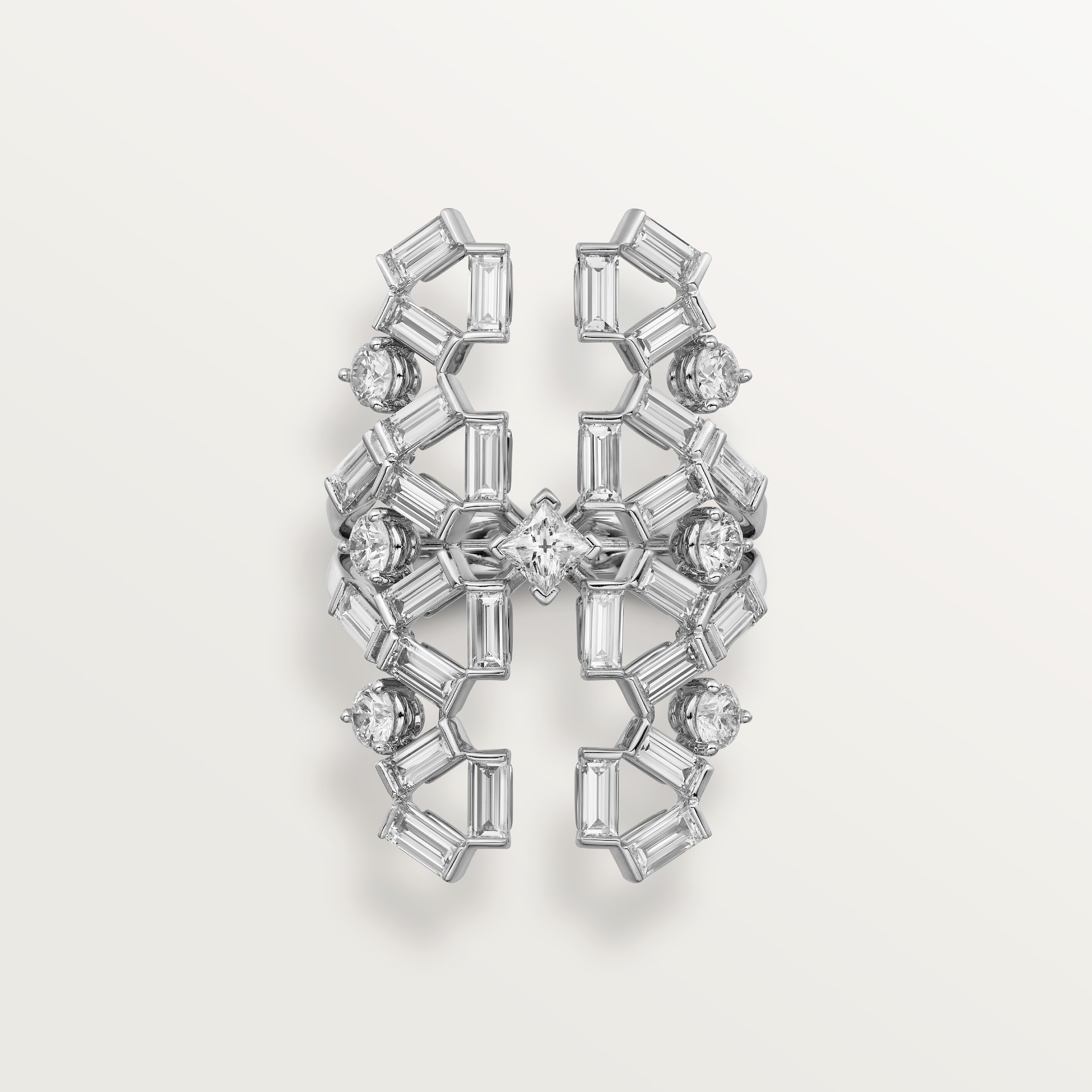 Reflection de Cartier ring, diamonds, image 5