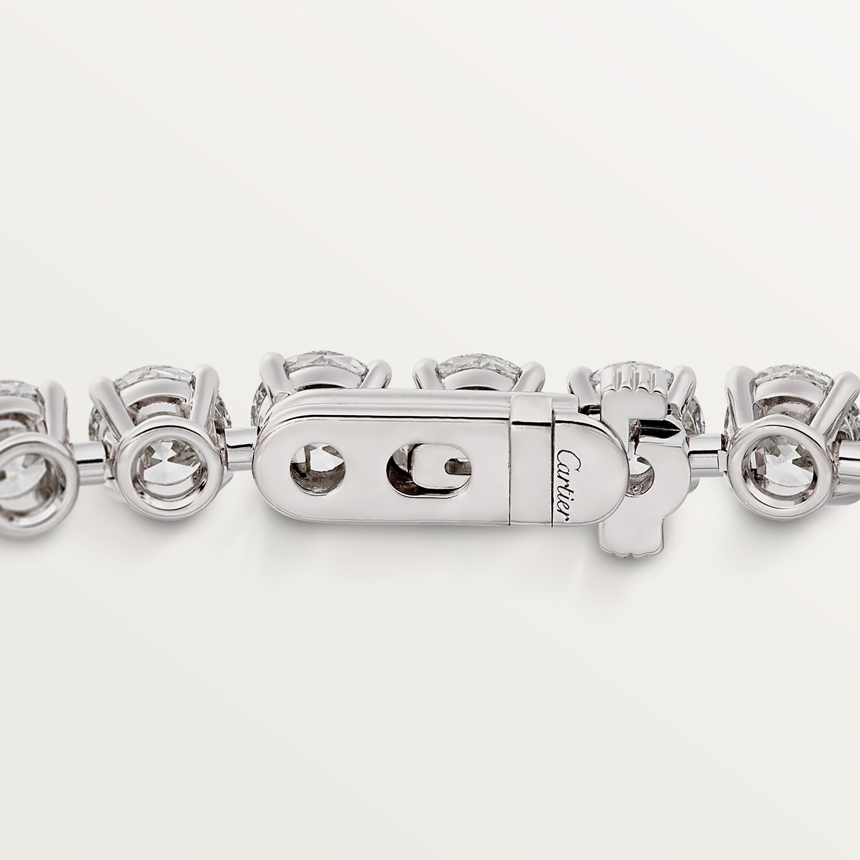 Lignes Essentielles bracelet, brilliant-cut diamonds
