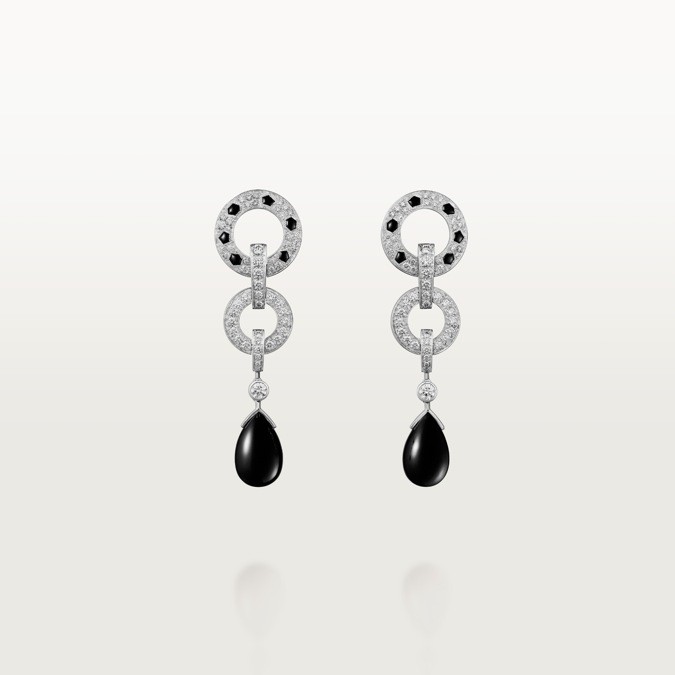 Panth&egrave;re de Cartier earrings, paved
