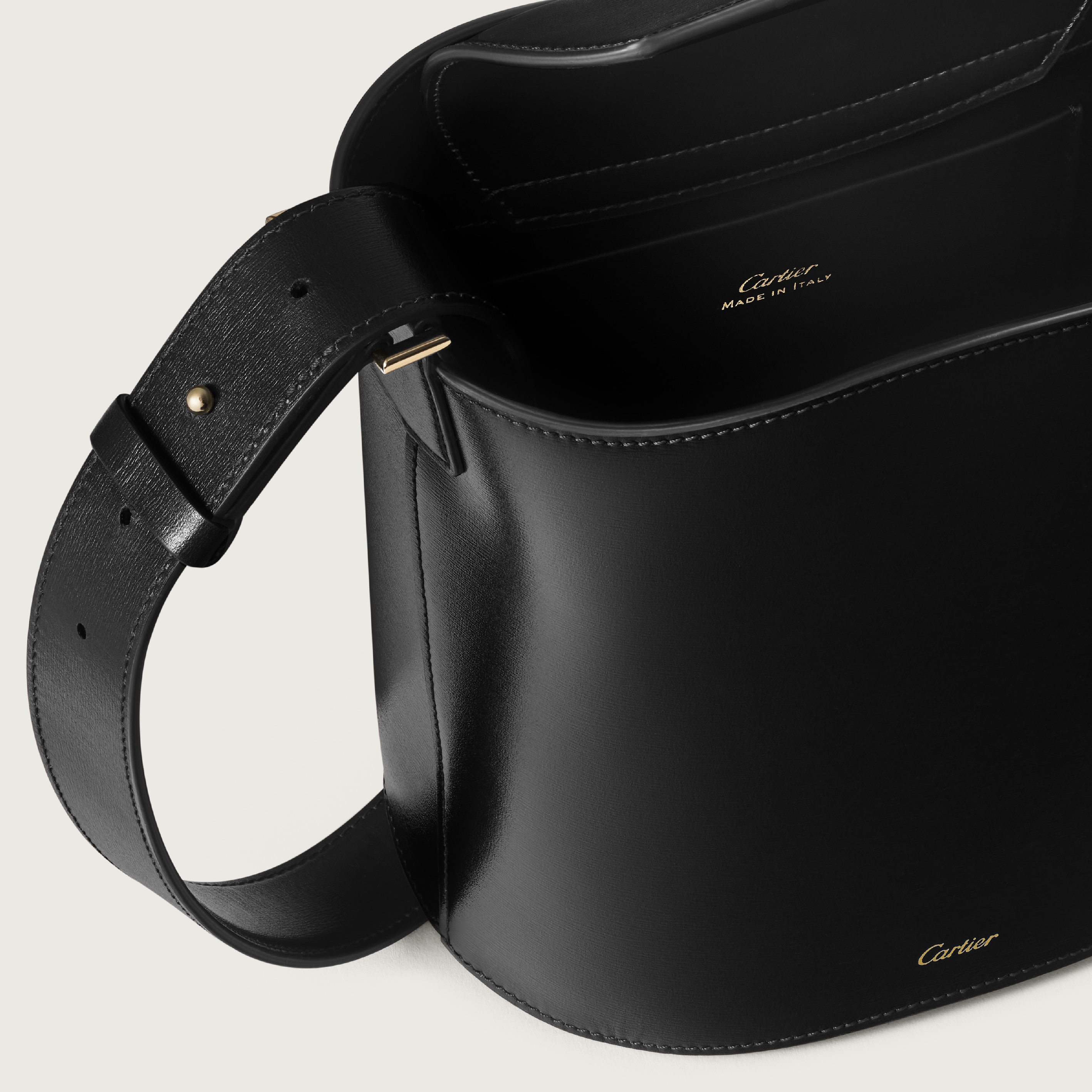 Mini bucket bag, Panth&egrave;re C