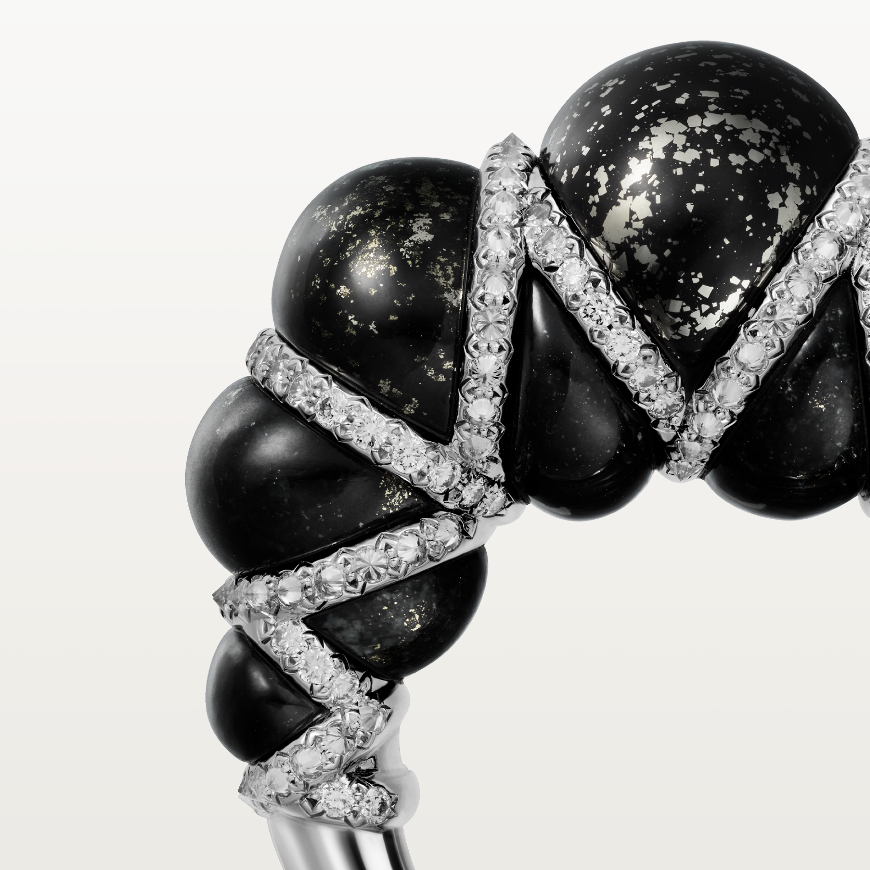 Cartier Libre Tressage ring, metaquartzite, diamonds, image 8