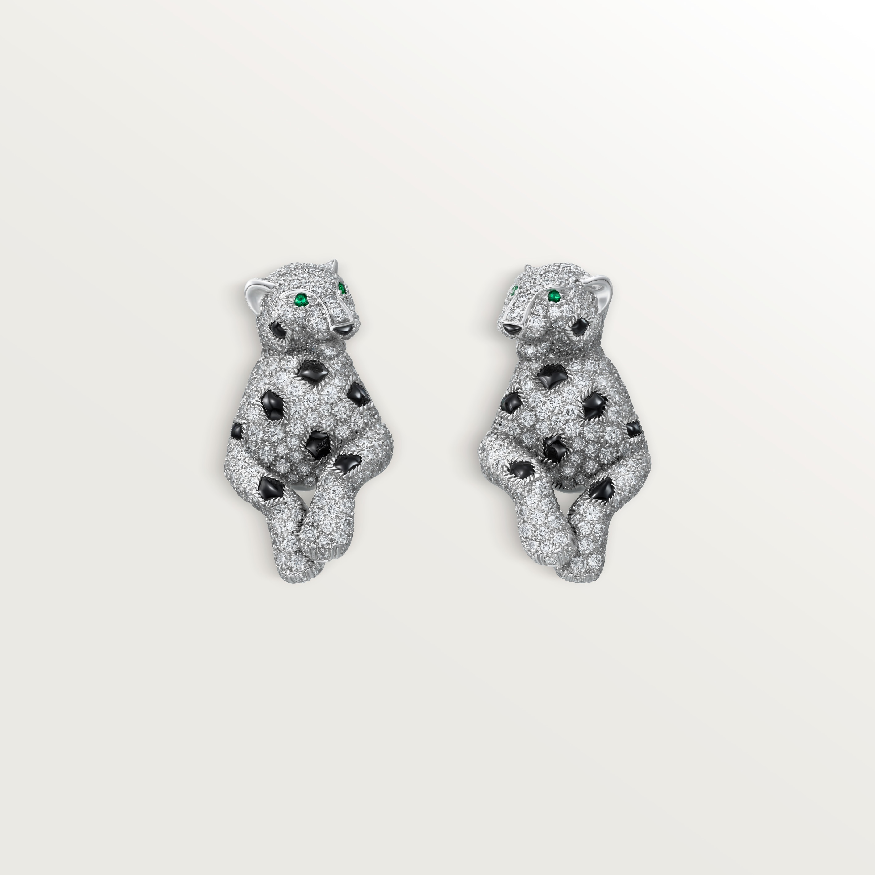 Panth&egrave;re de Cartier earrings, paved