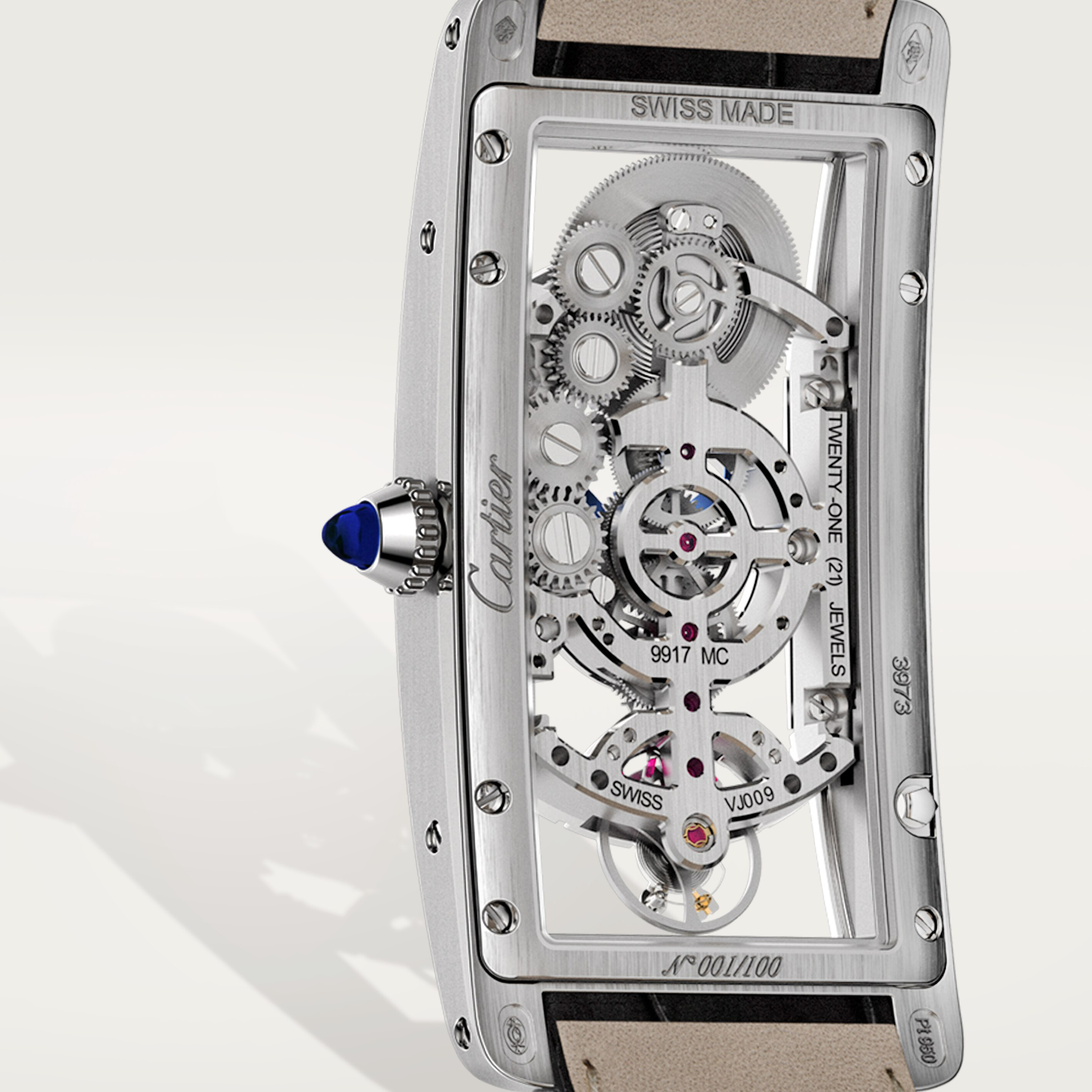 Tank Cintr&eacute;e watch