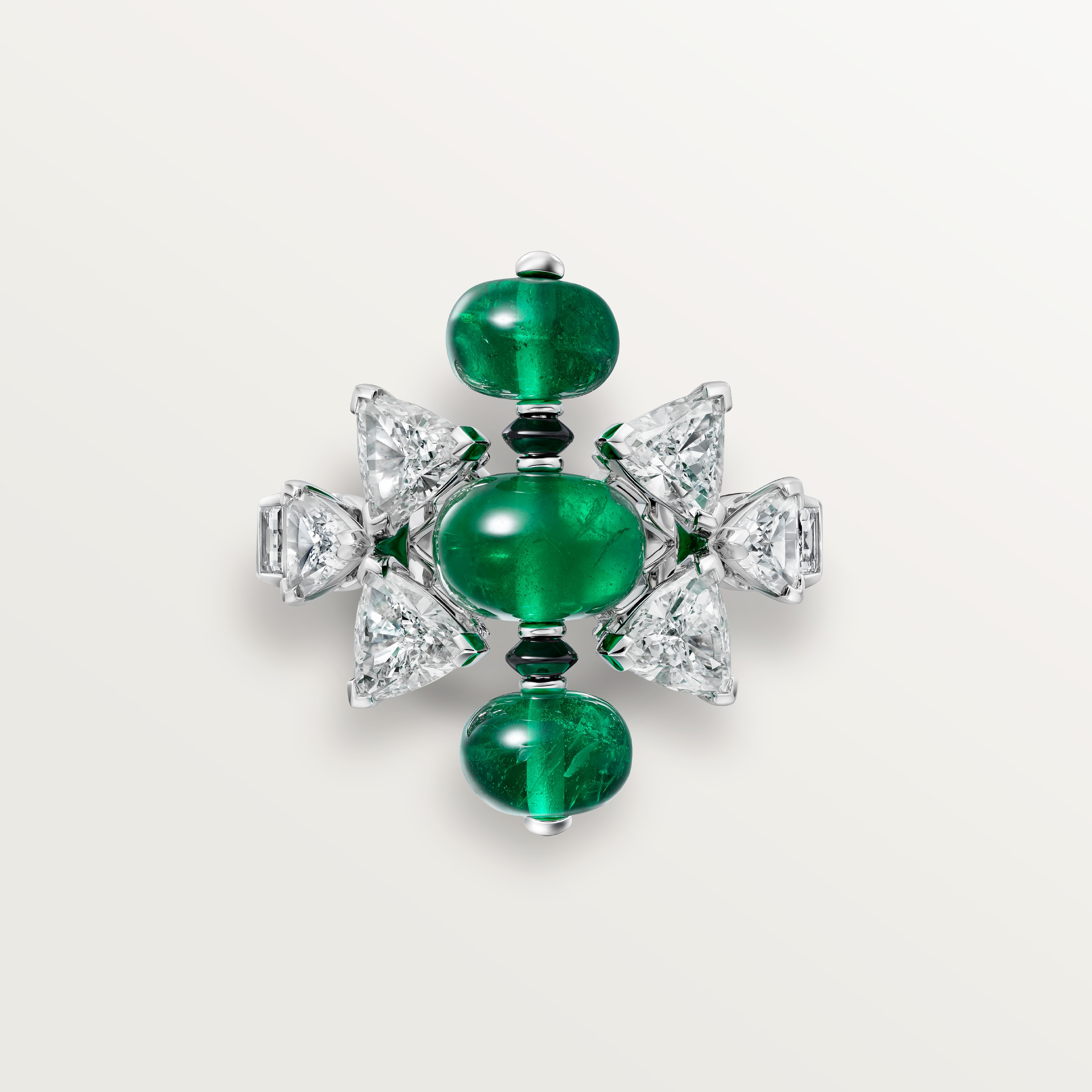 En &Eacute;quilibre ring, emerald, paved, image 4