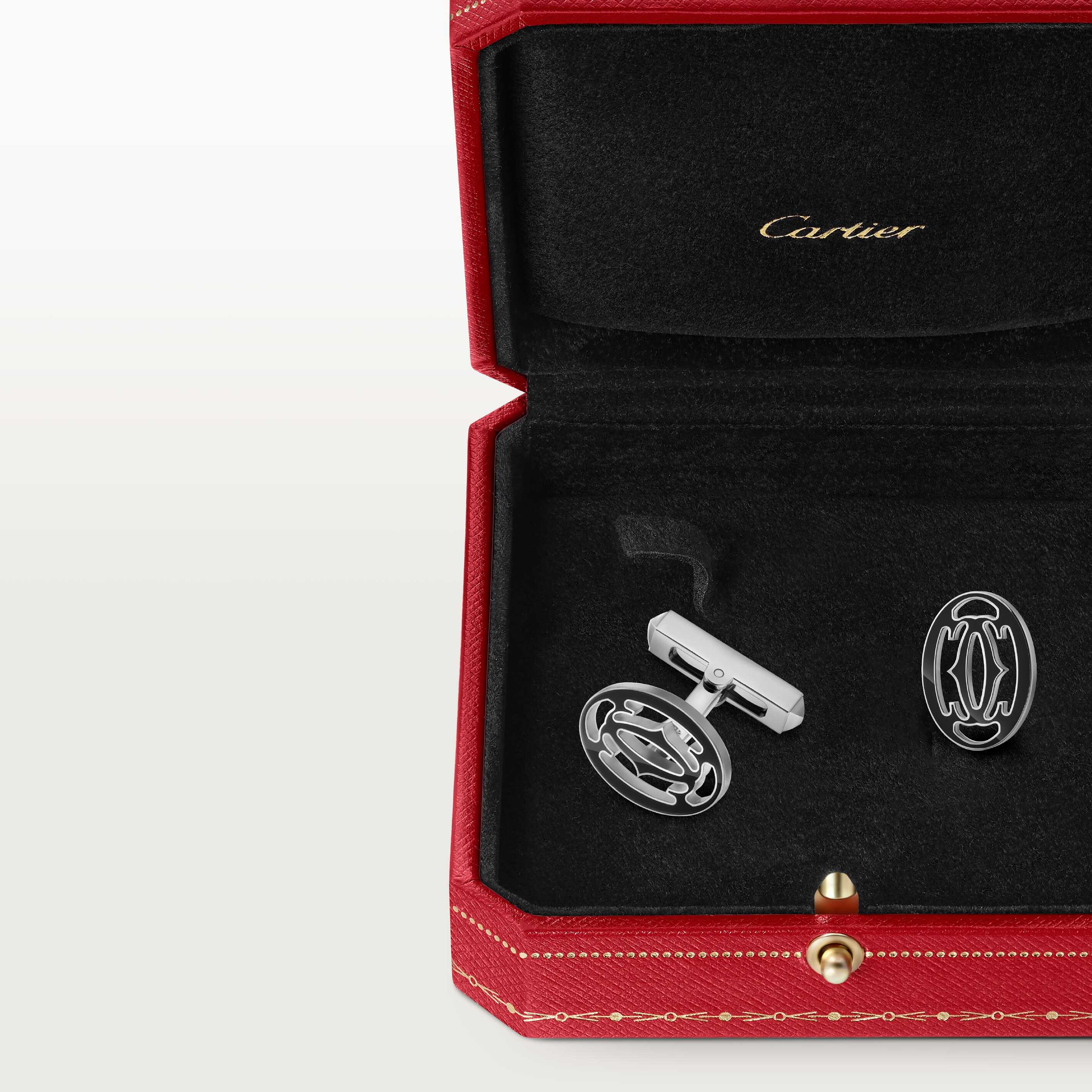 Double C de Cartier cufflinks, image 5