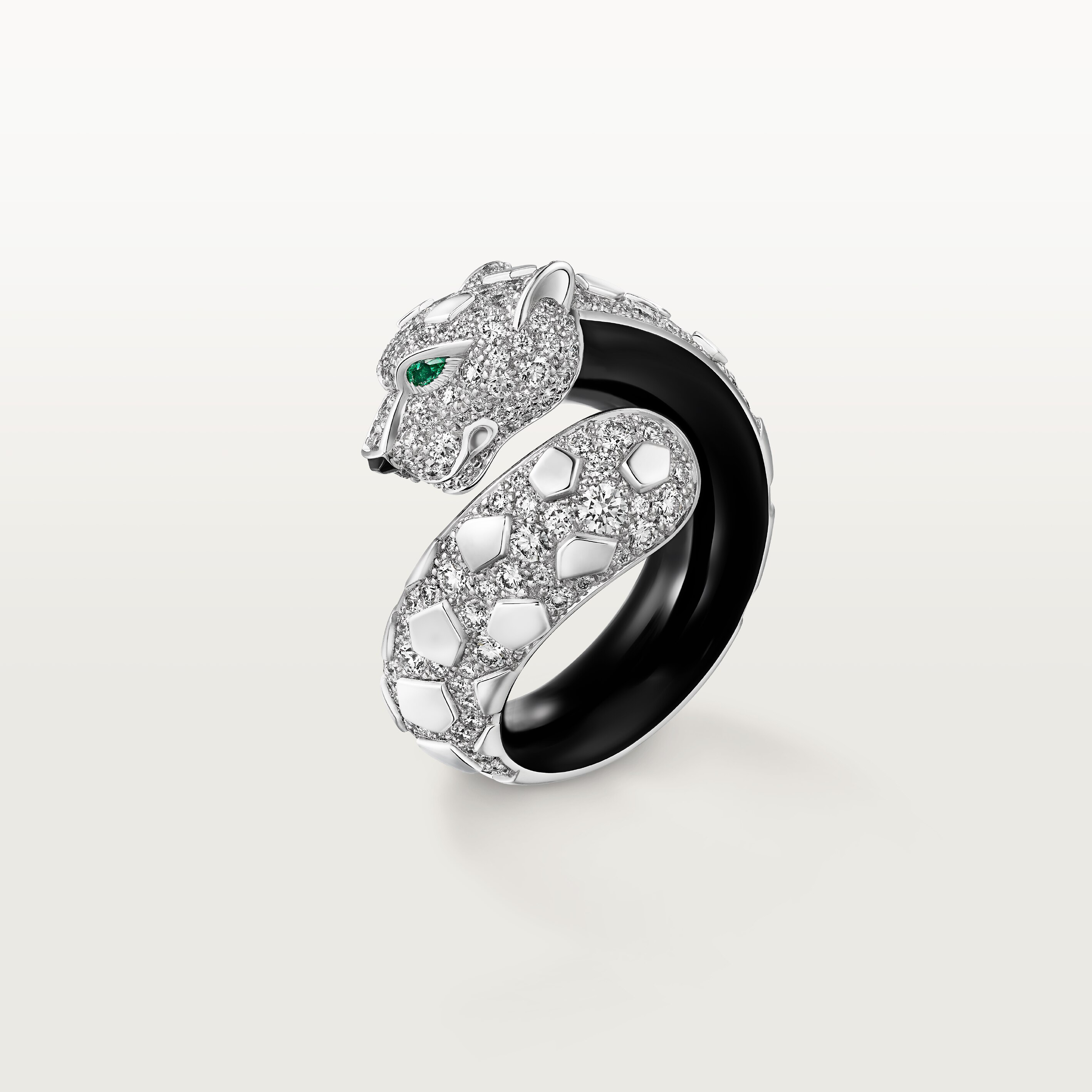 Panth&egrave;re de Cartier ring, black lacquer, paved