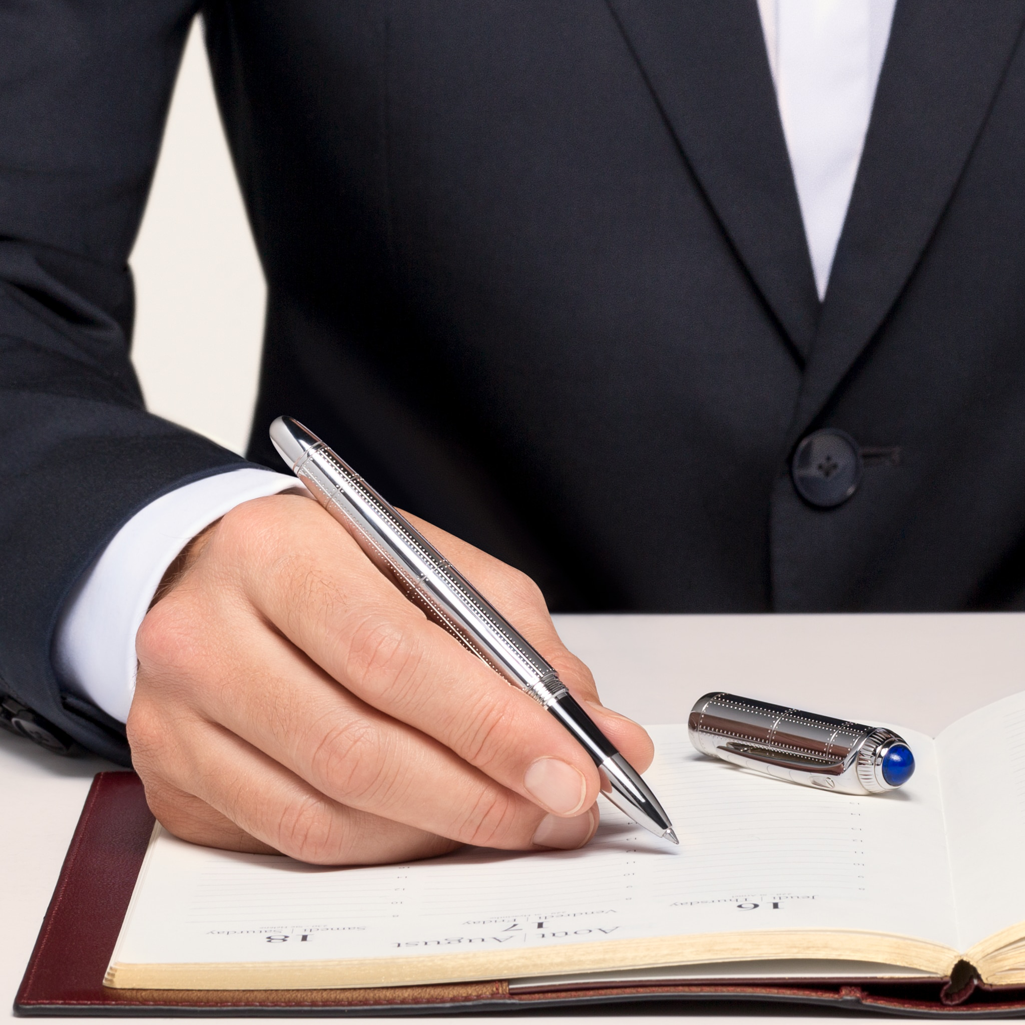 R de Cartier rollerball pen